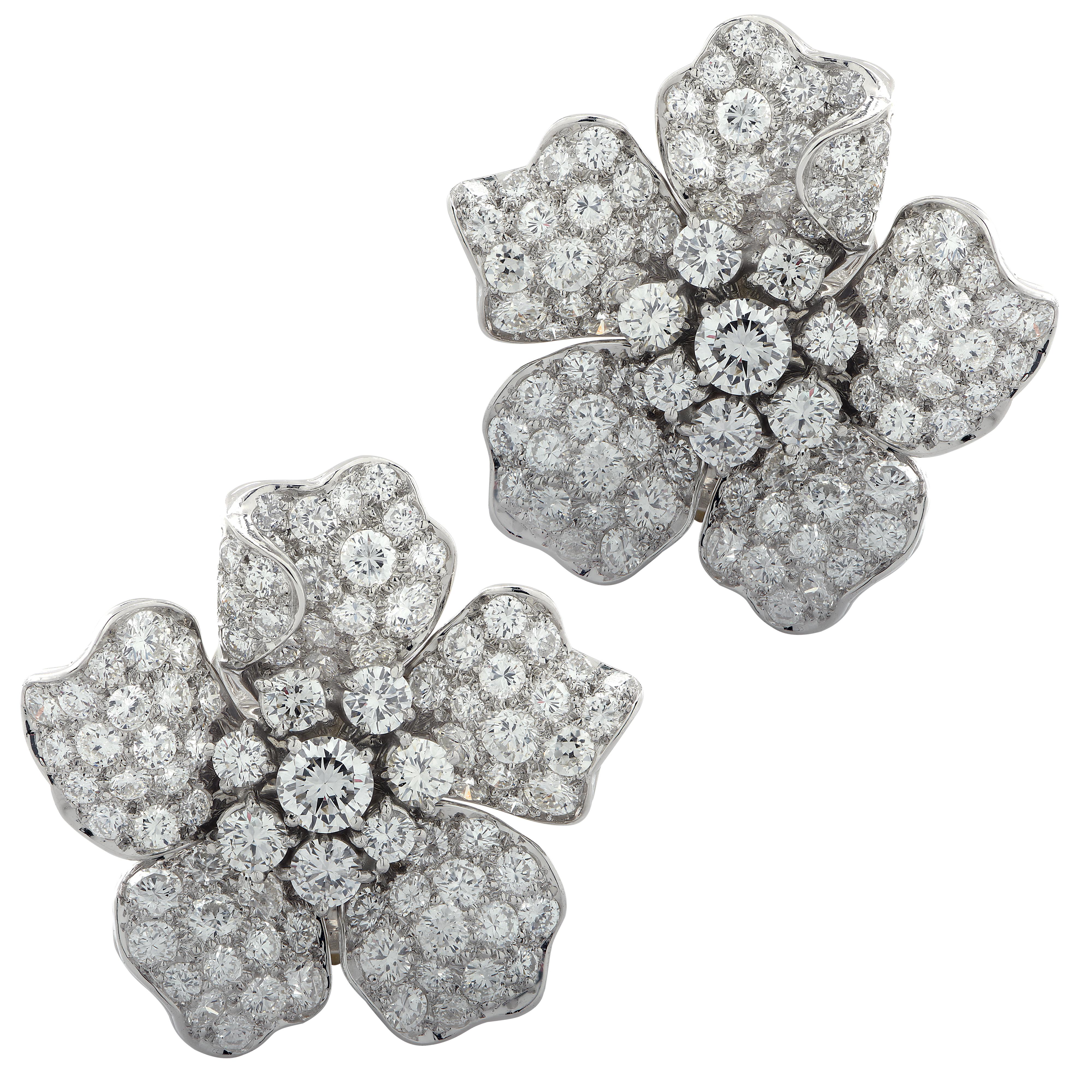 Midcentury Diamond Encrusted Platinum Flower Earrings In Excellent Condition For Sale In Miami, FL