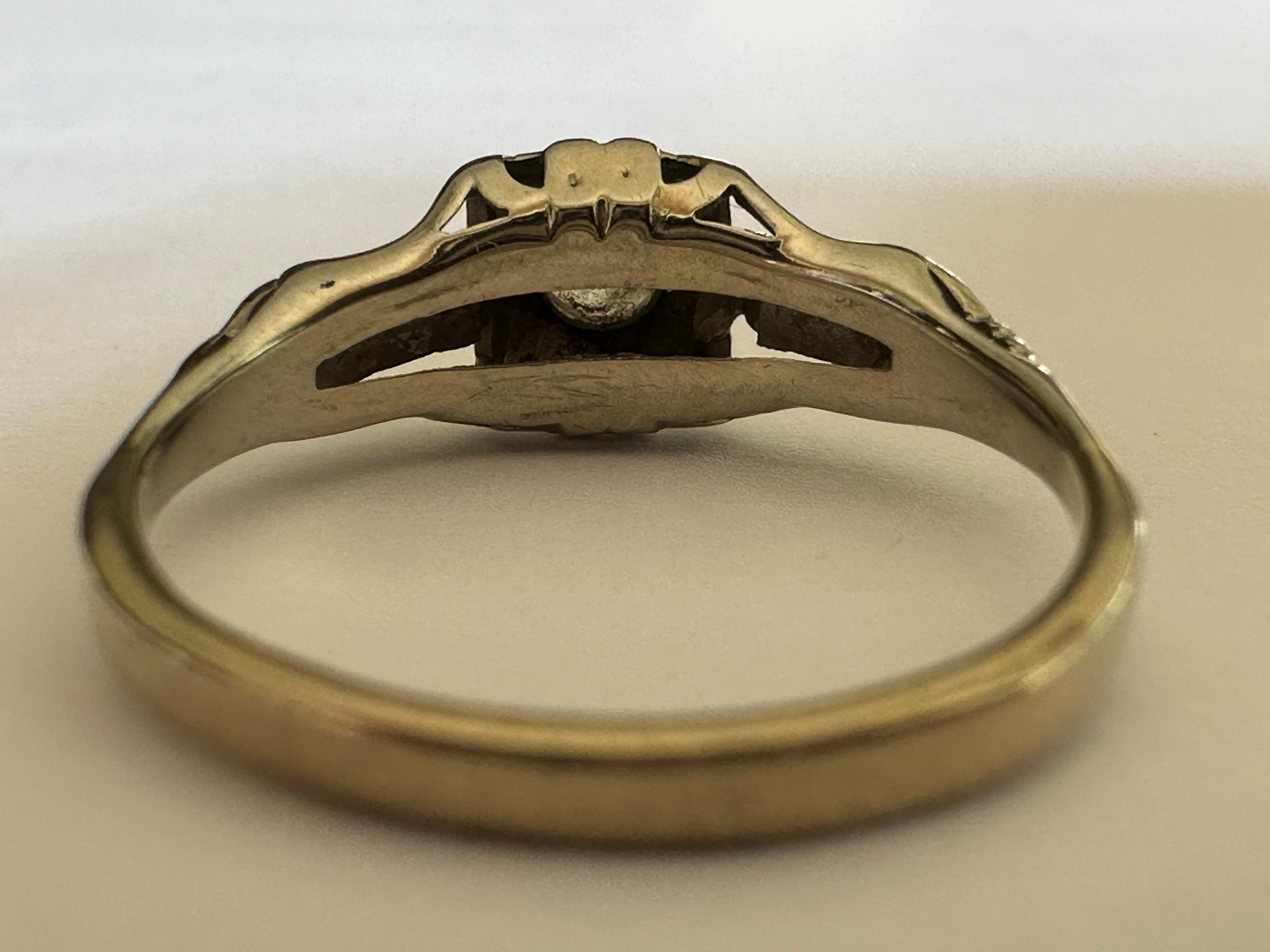 Anillo de compromiso de diamantes de mediados de siglo Corte europeo antiguo en venta