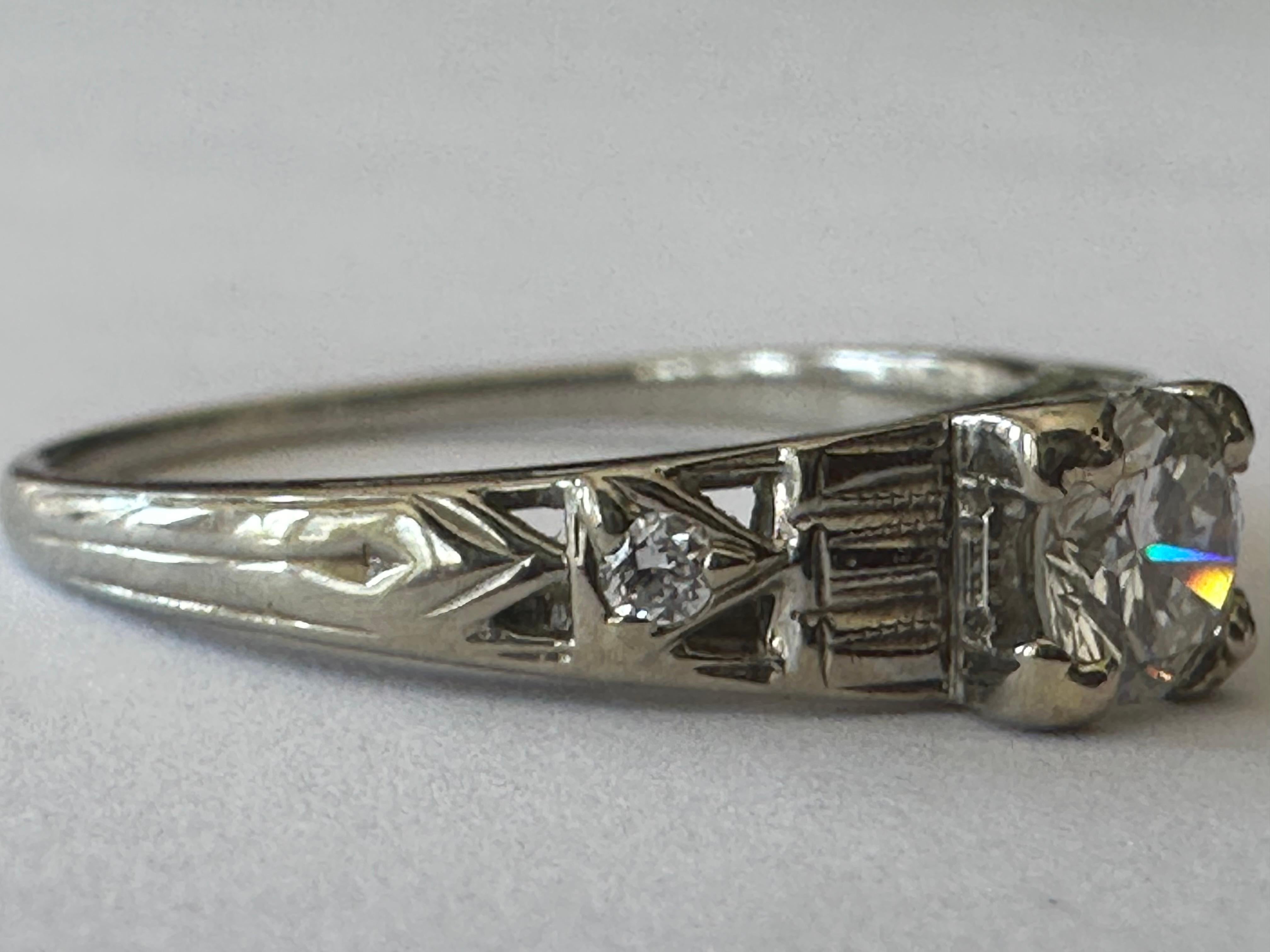 Bague de fiançailles à diamant du milieu du siècle  Pour femmes en vente
