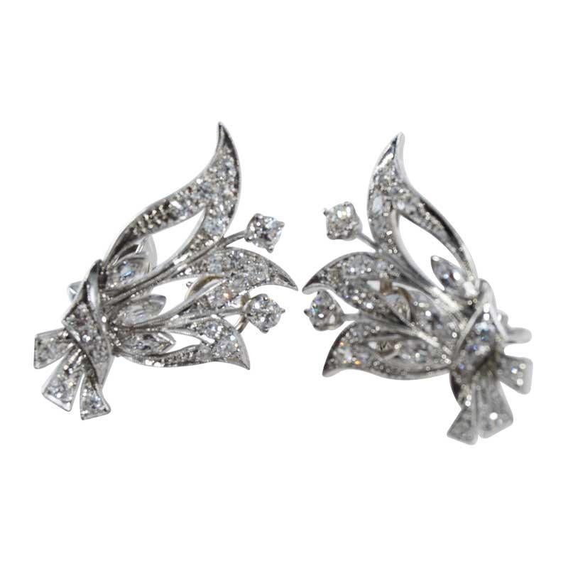 Post-War Midcentury Diamond Floral Earrings 1.80ct, 1940's For Sale