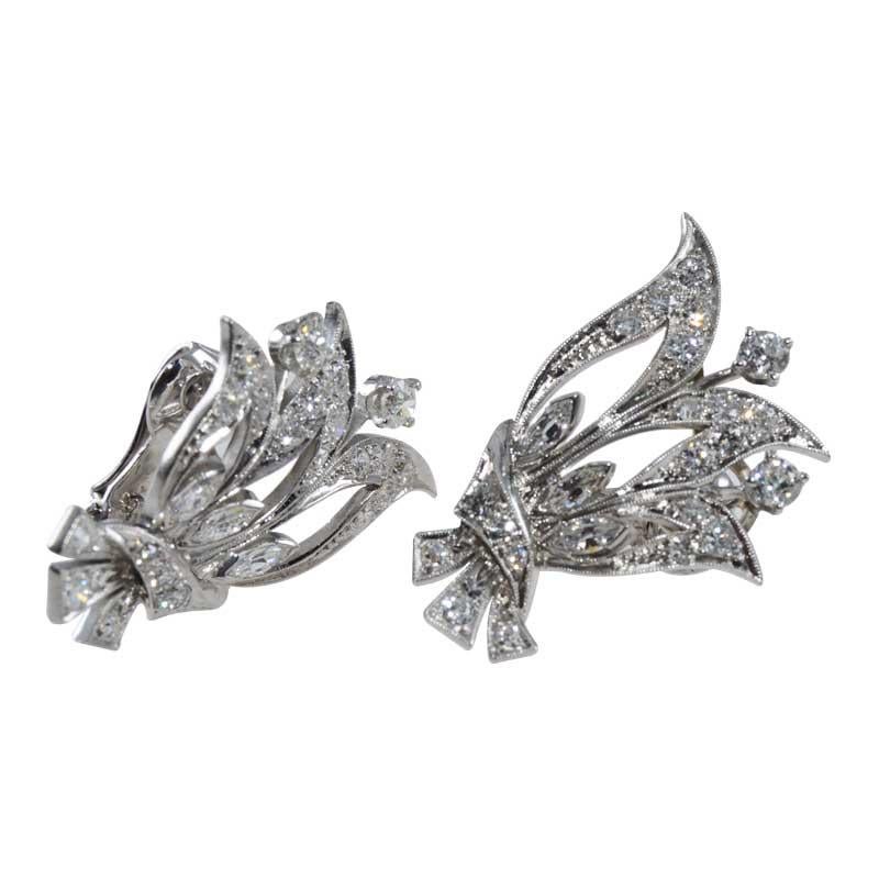 Women's Midcentury Diamond Floral Earrings 1.80ct, 1940's For Sale