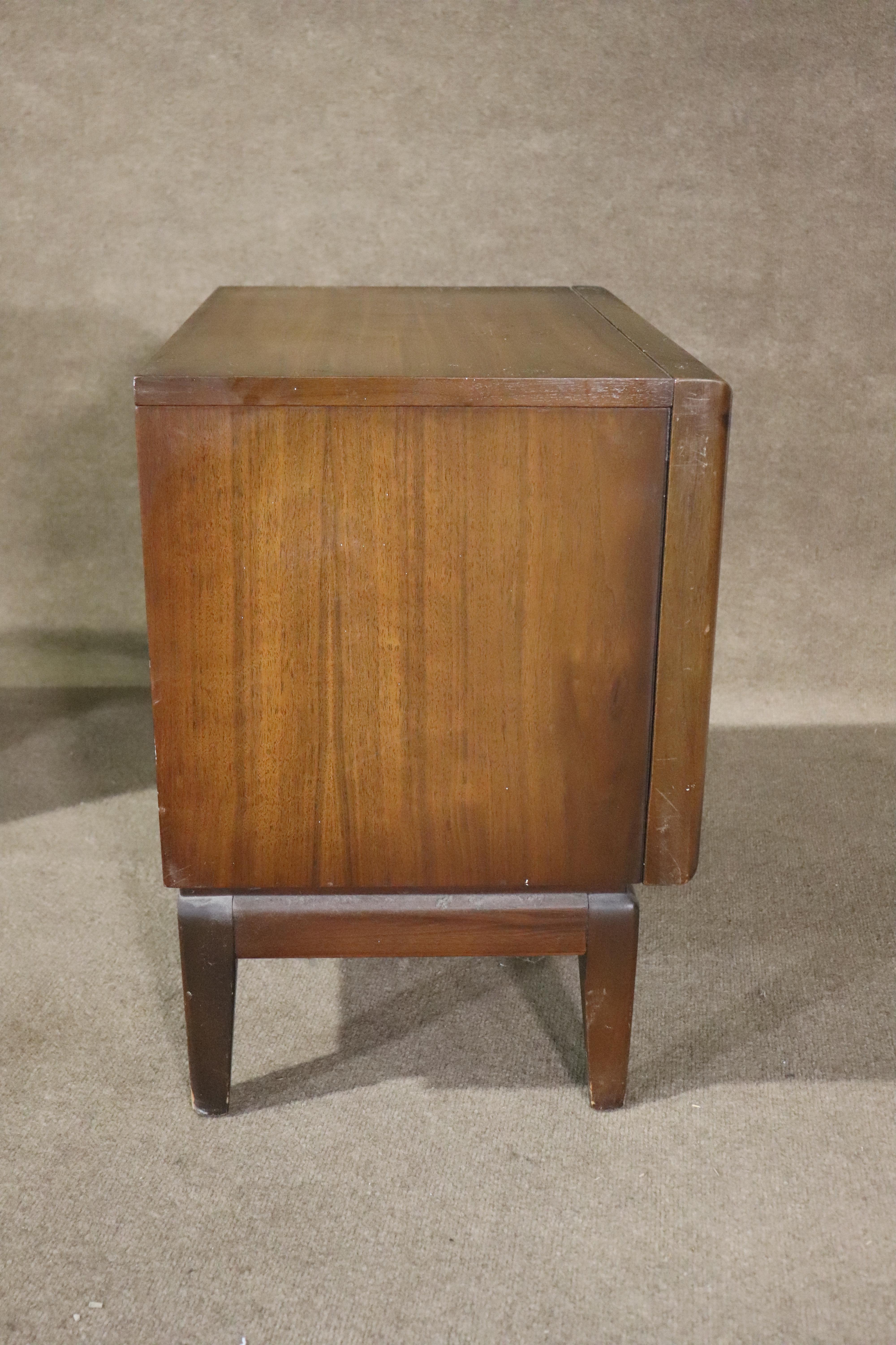 Walnut Mid-Century Diamond Front End Tables For Sale