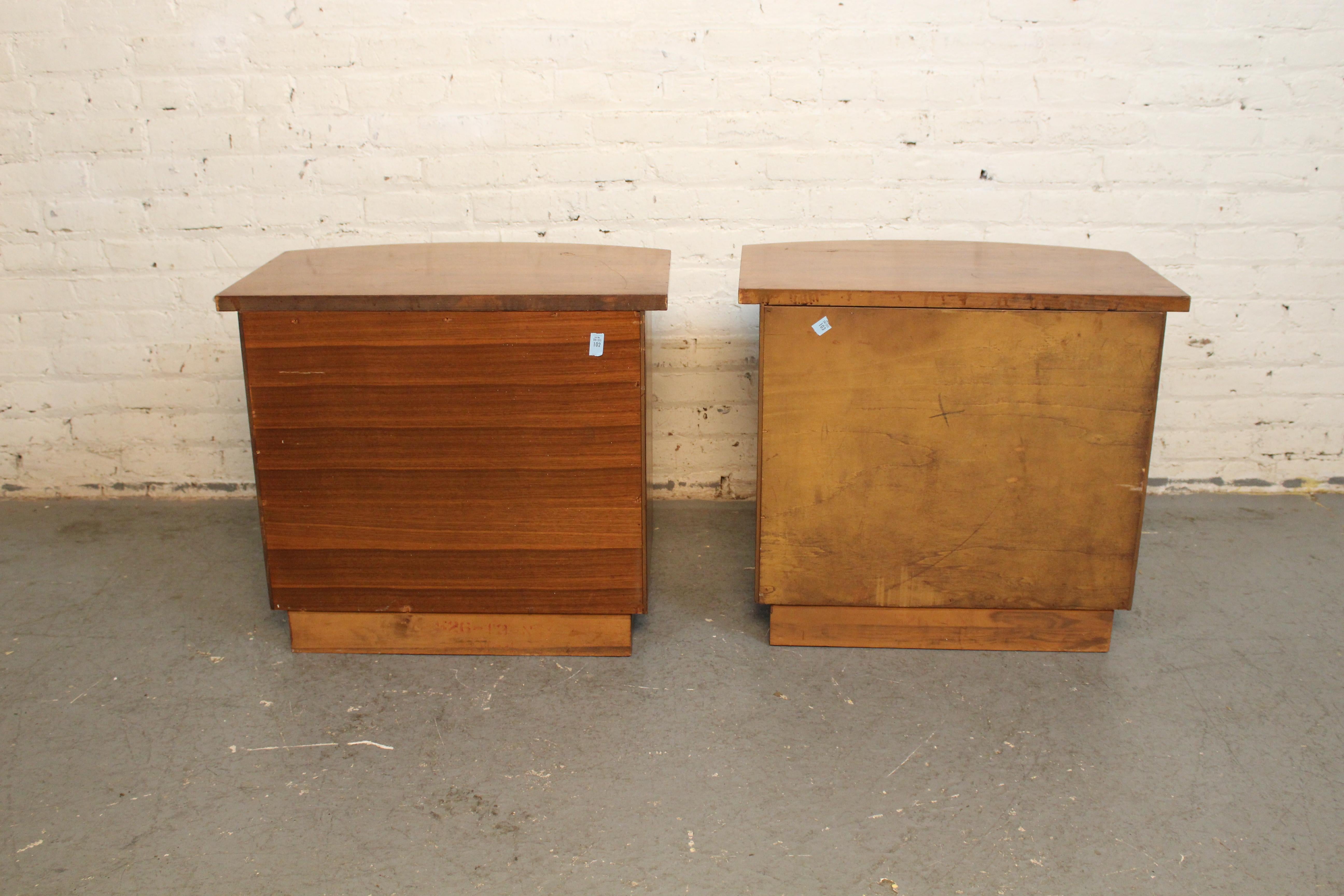 Mid-Century Diamond Nightstands by Thomasville Furniture In Good Condition For Sale In Brooklyn, NY