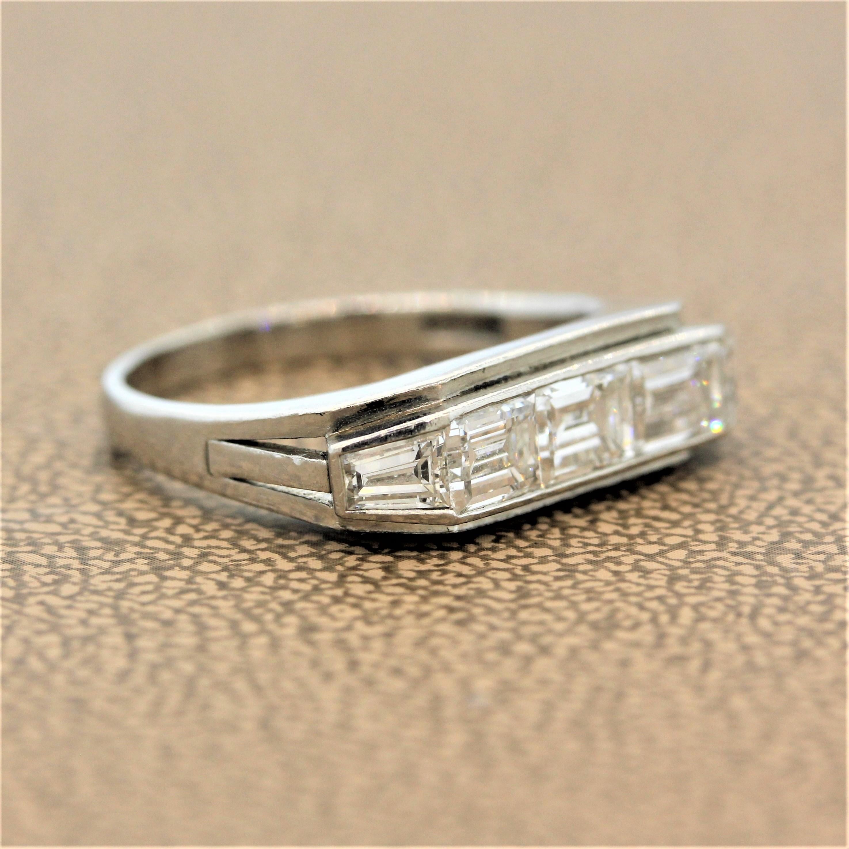 Midcentury Diamond Platinum Ring In Good Condition In Beverly Hills, CA