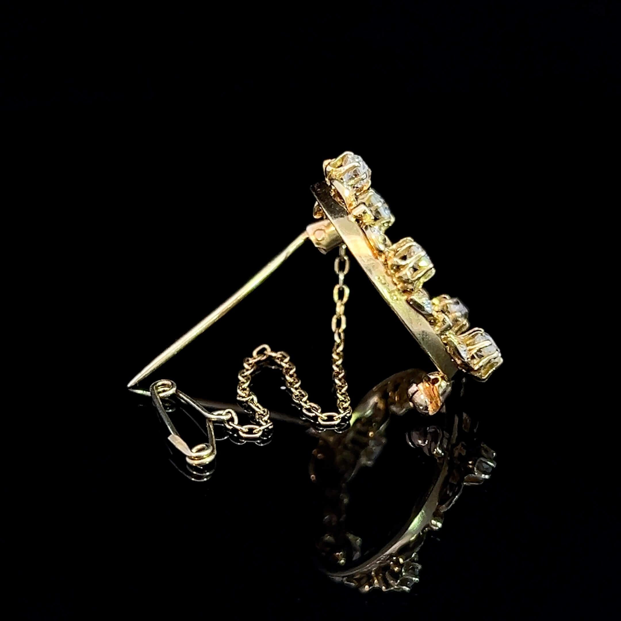 Mid-Century Diamond Set Circular Garland Brooch Circa 1930s In Good Condition In ADELAIDE, SA