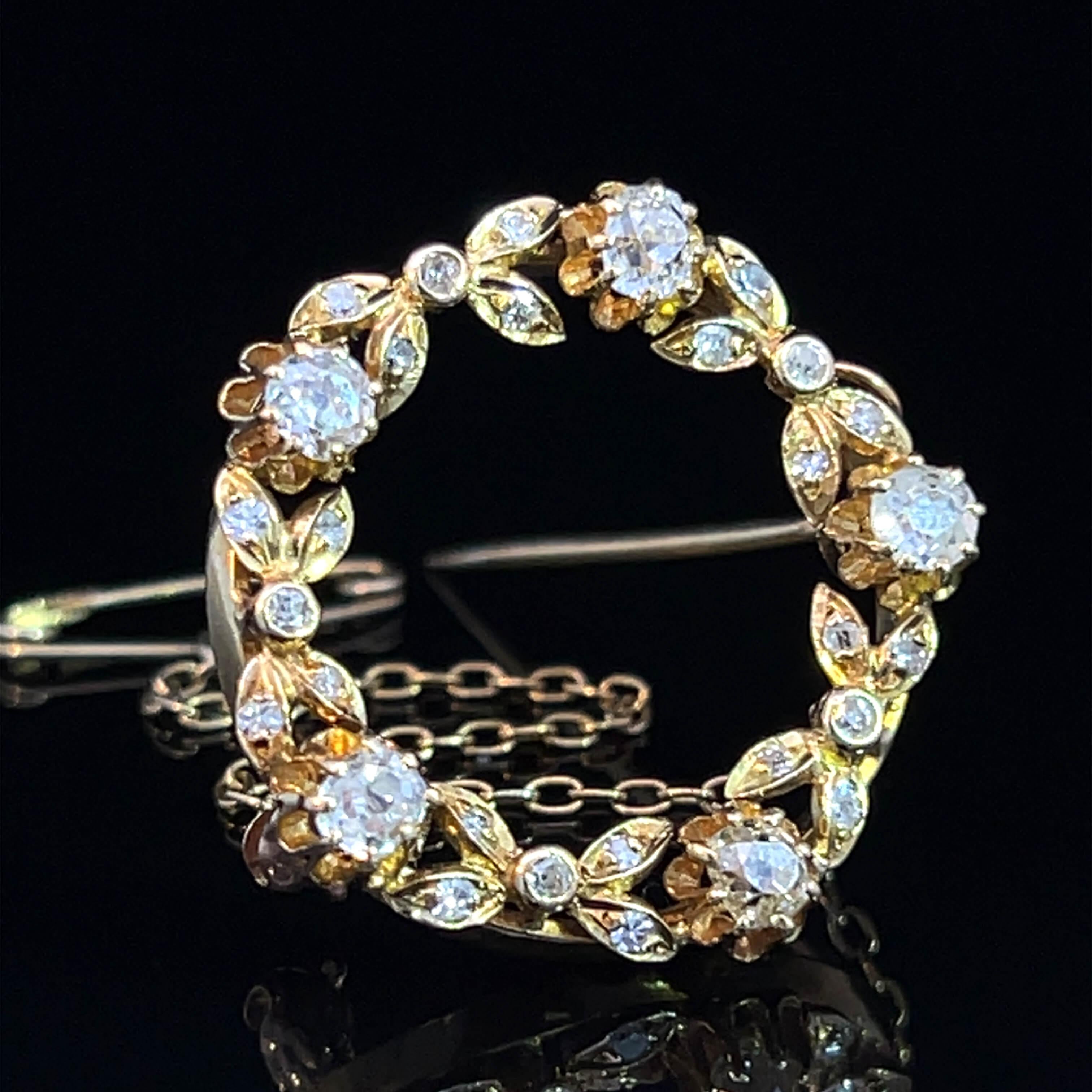 Women's or Men's Mid-Century Diamond Set Circular Garland Brooch Circa 1930s