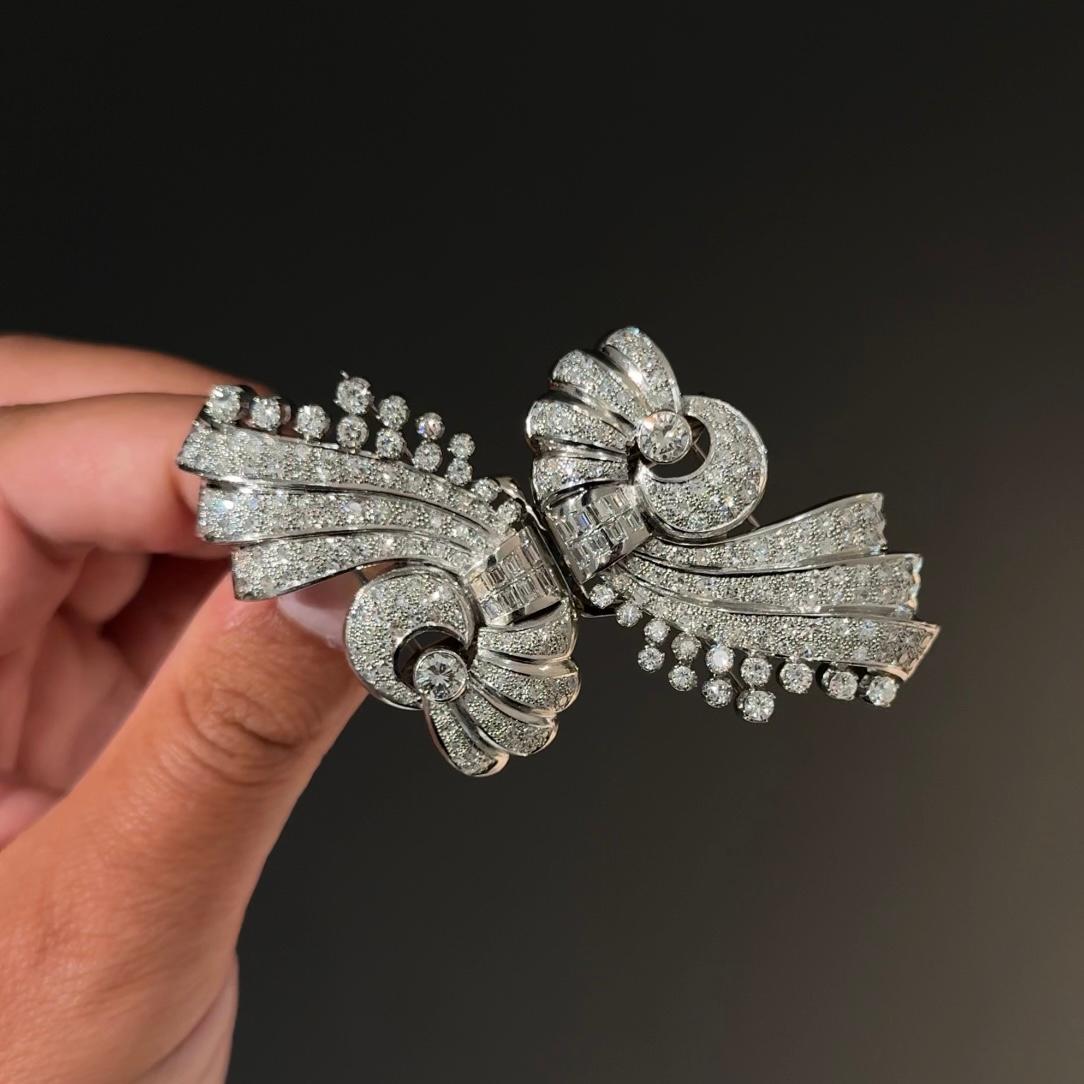 Mid-Century Diamond Swirl Double-Clip Brooch Convertible Platinum 1950s 1960s For Sale 4