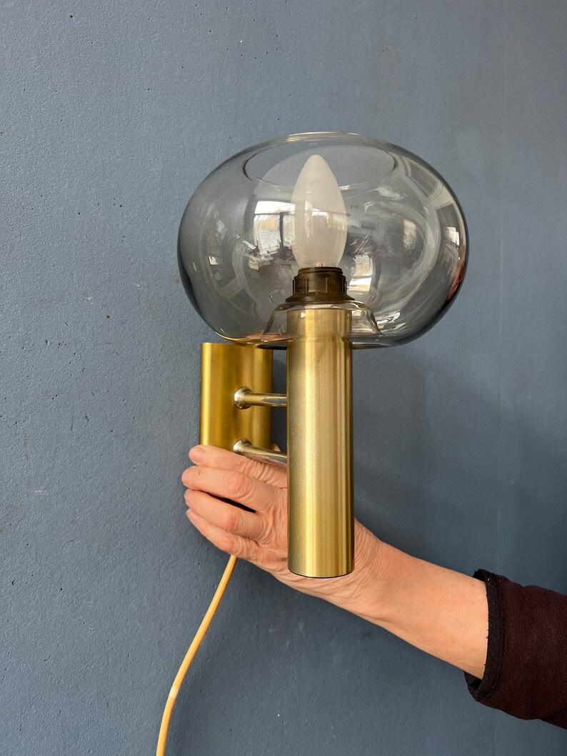 Mid Century Dijkstra Glass and Brass Sconce Wall Light, 1970s In Excellent Condition For Sale In ROTTERDAM, ZH