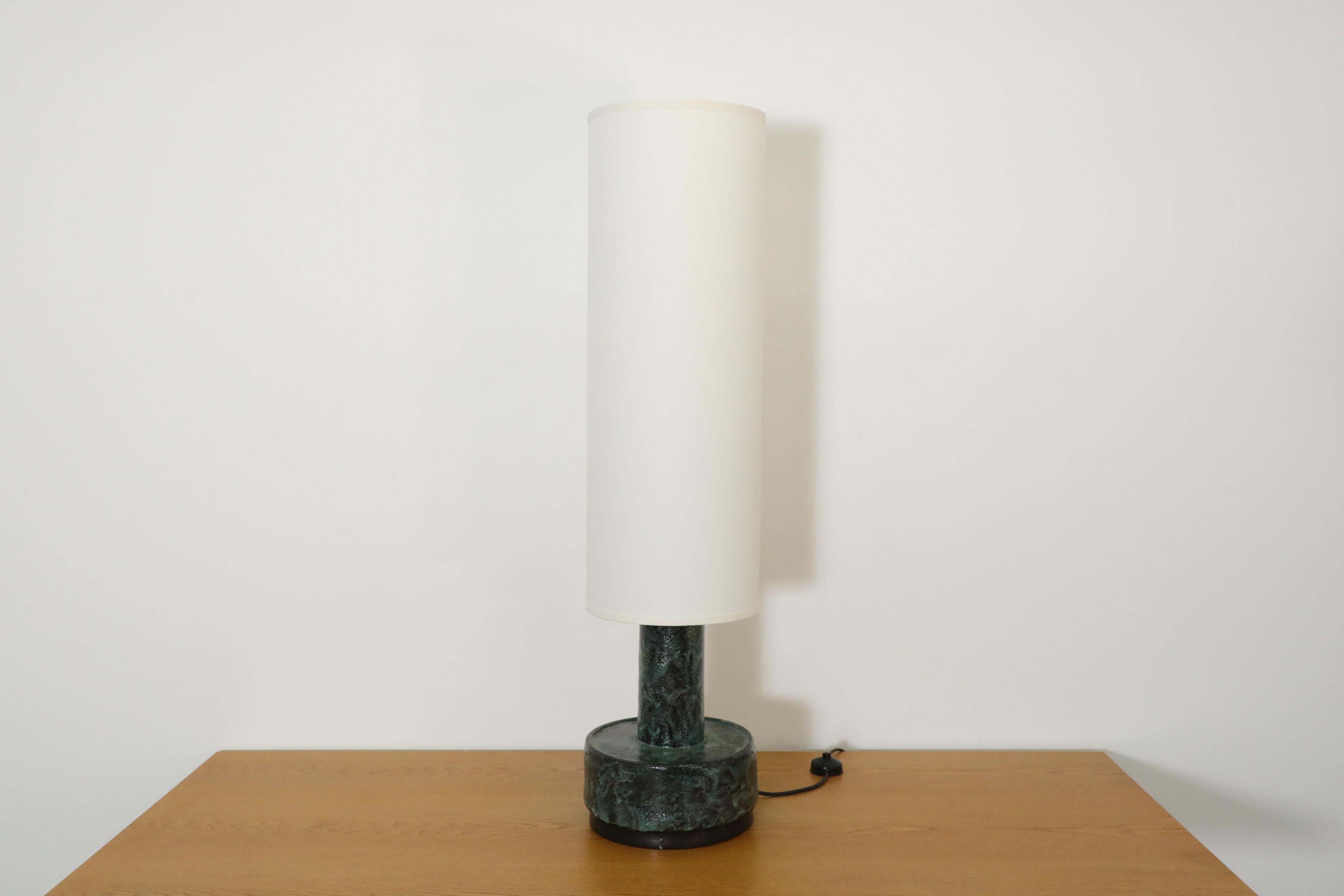 Dutch Mid-Century Dijkstra Lampen Green Lava Ceramic Table or Floor Lamp w/ Tall Shade For Sale