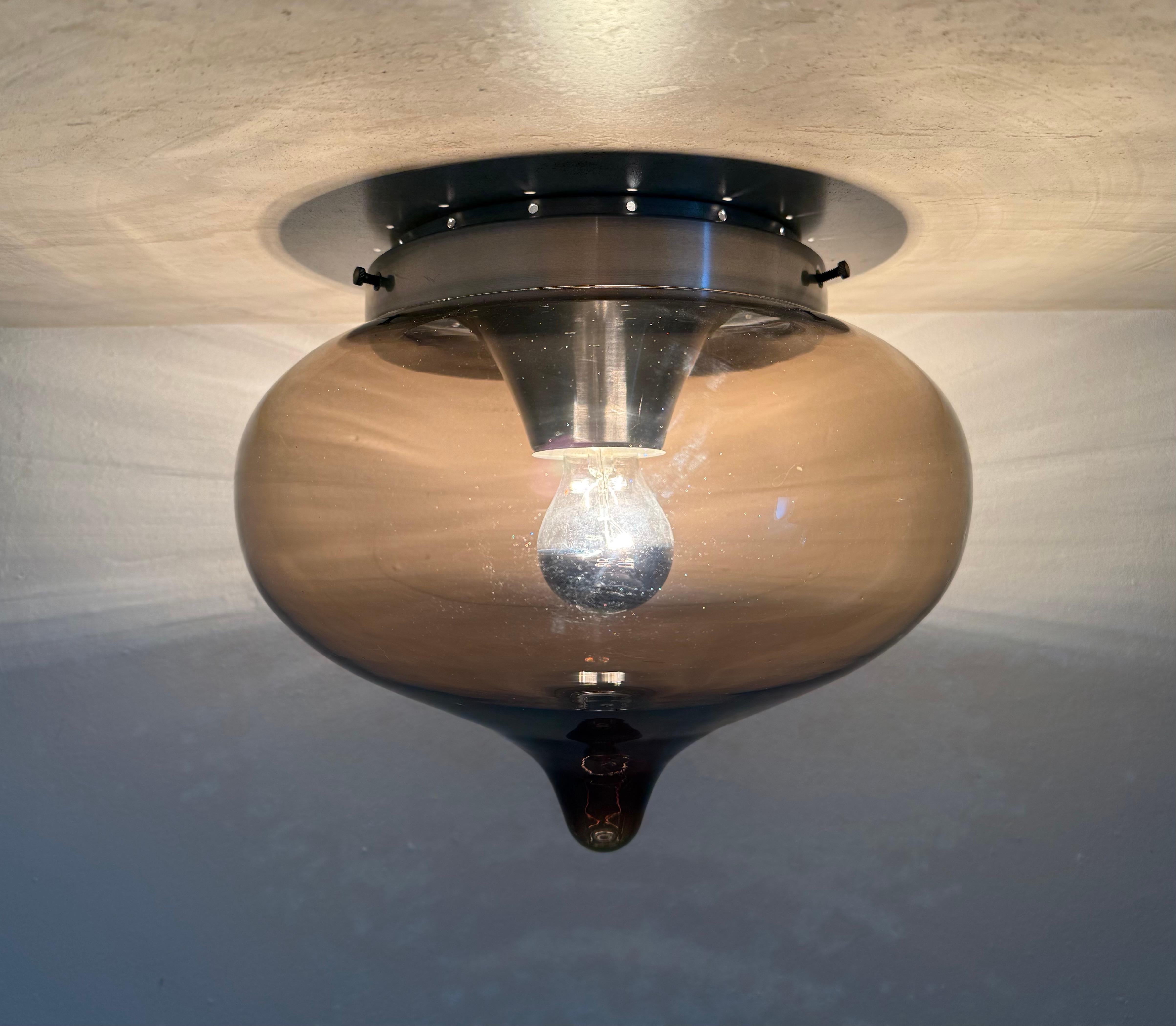 Lámpara de techo de cristal ahumado Dijkstra de mediados de siglo space age, años 70 Moderno de mediados de siglo en venta