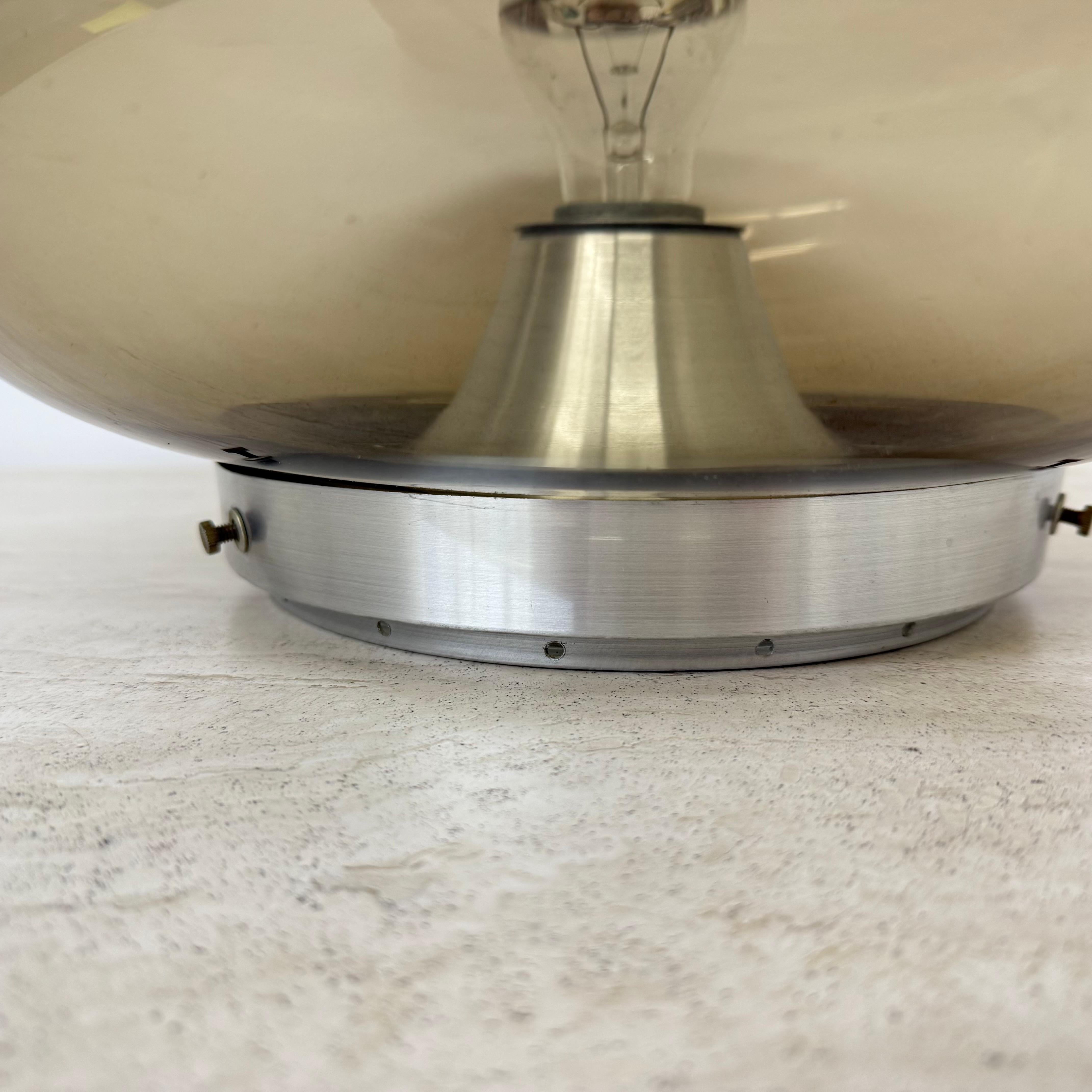 Lámpara de techo de cristal ahumado Dijkstra de mediados de siglo space age, años 70 en venta 1