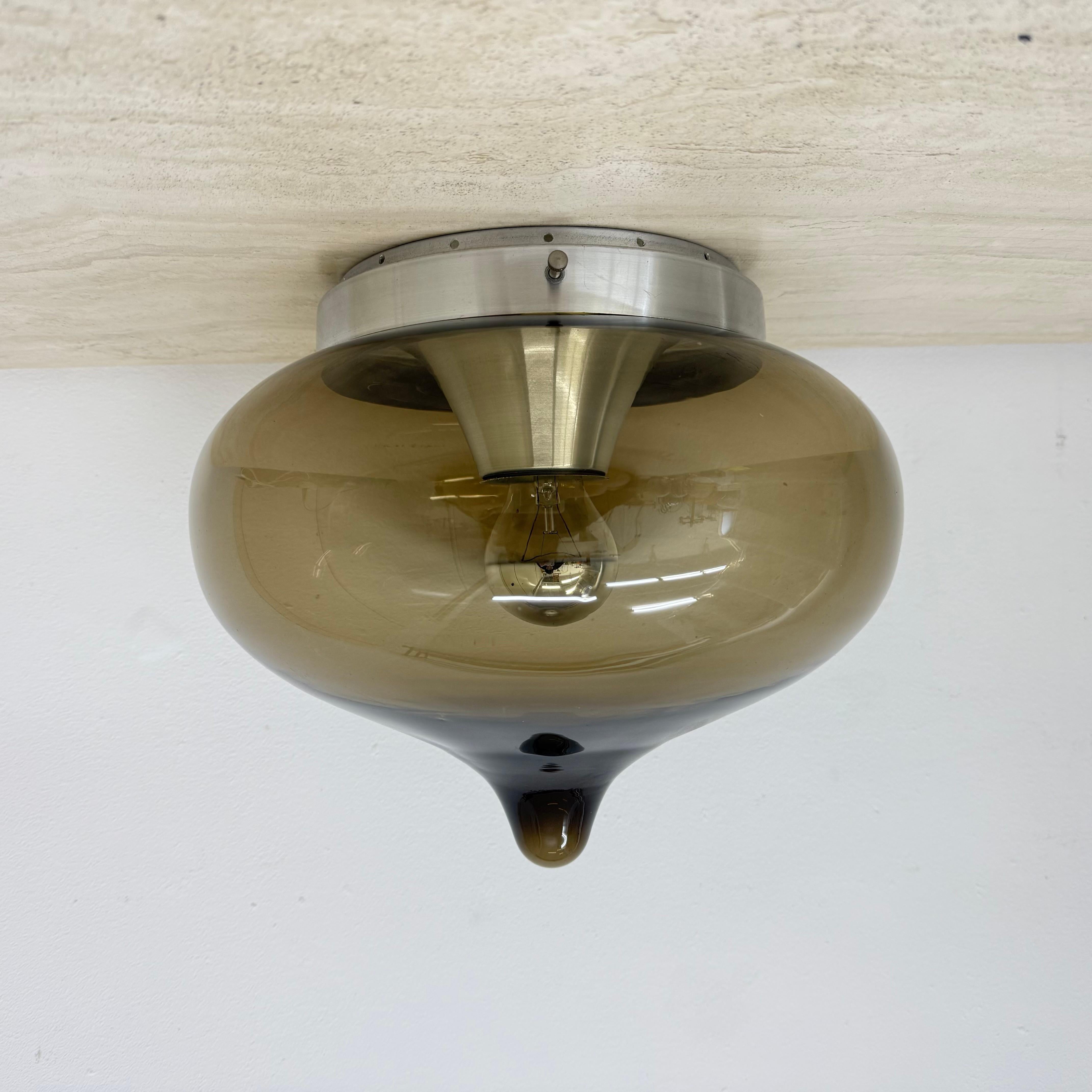 Lámpara de techo de cristal ahumado Dijkstra de mediados de siglo space age, años 70 en venta 2