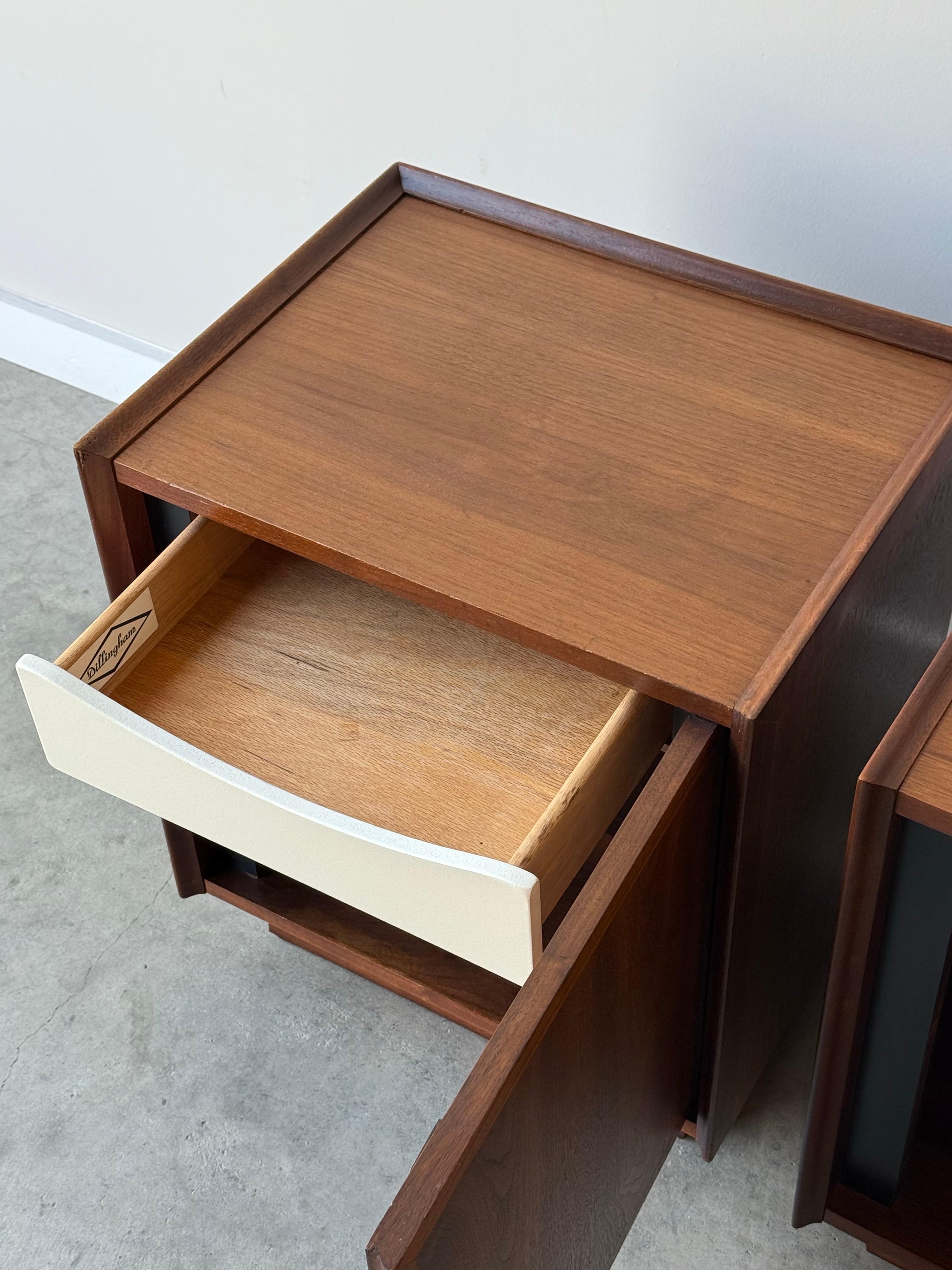 Mid-Century Dillingham 'Espirit' Nachttische - ein Paar 3