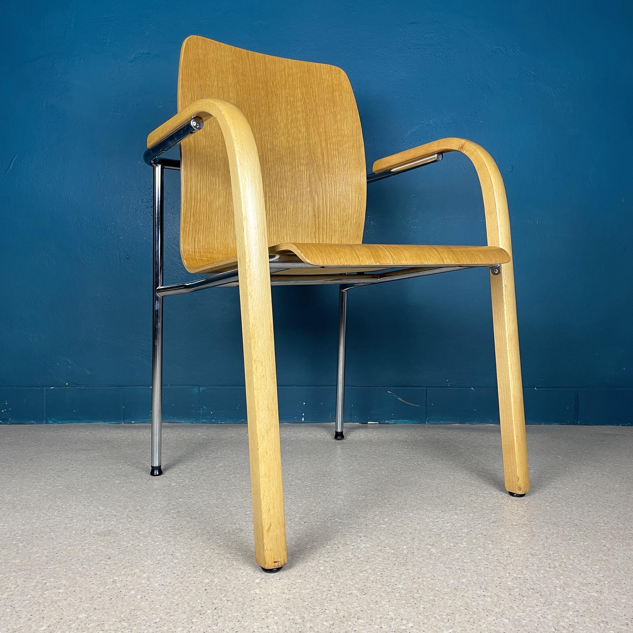 Really rare vintage dining chairs from the 80s. Made in Yugoslavia at the famous manufacture 