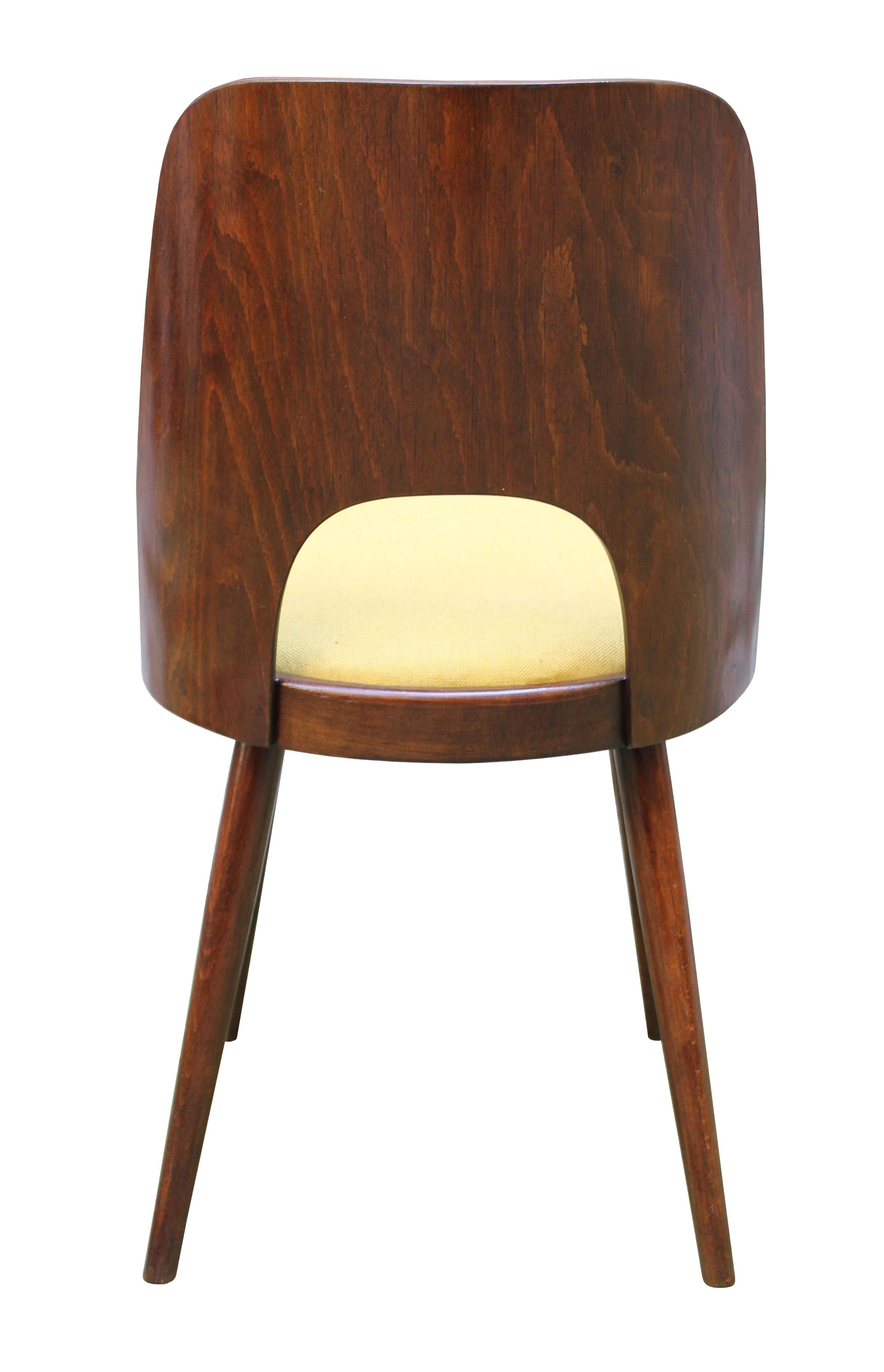 Hand-Crafted Mid Century Dining chair n.515 by Oswald Haerdtl for TON Company For Sale