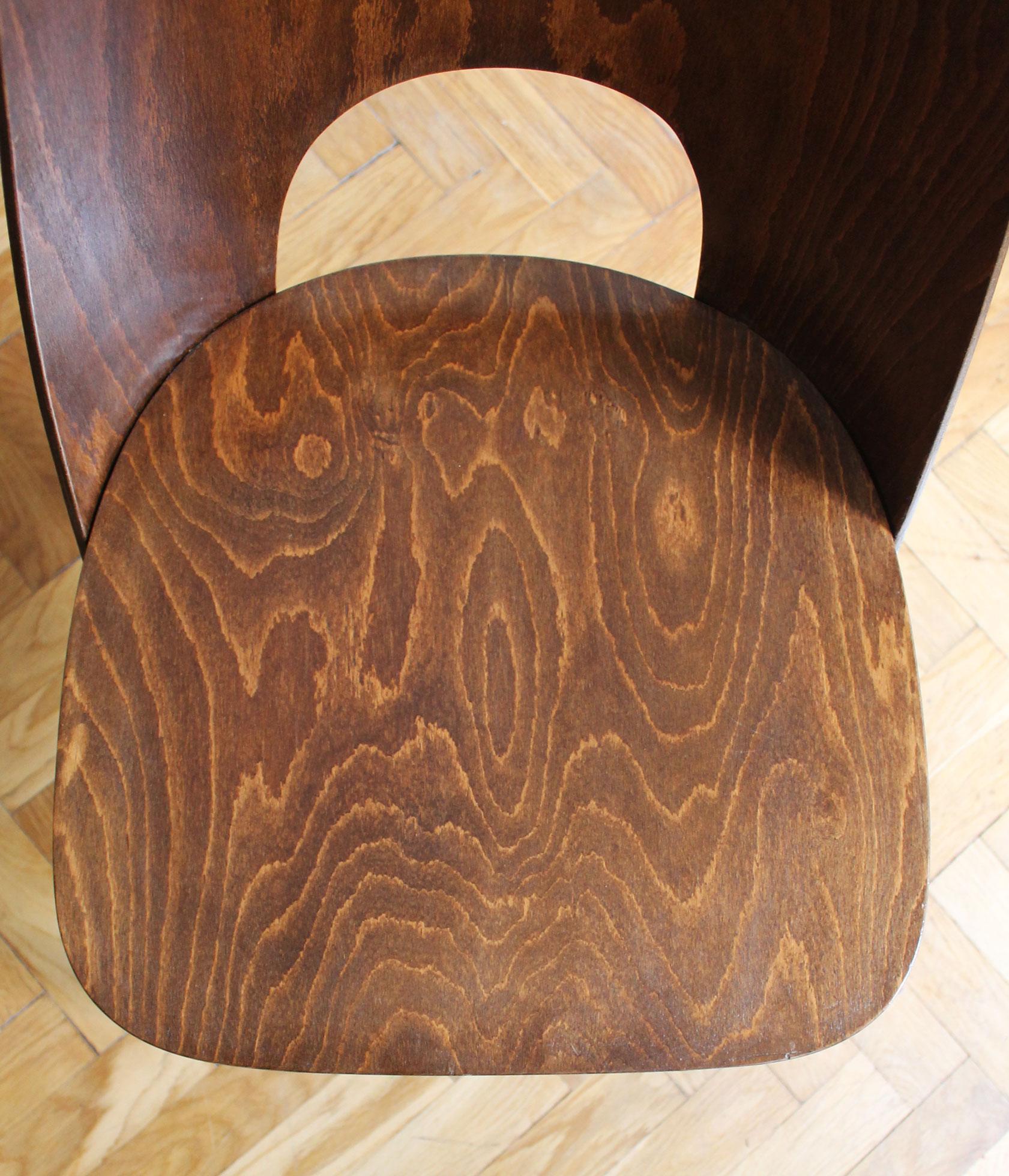 Mid Century Dining Chair No.515 by Oswald Haerdtl for TON Company For Sale 5