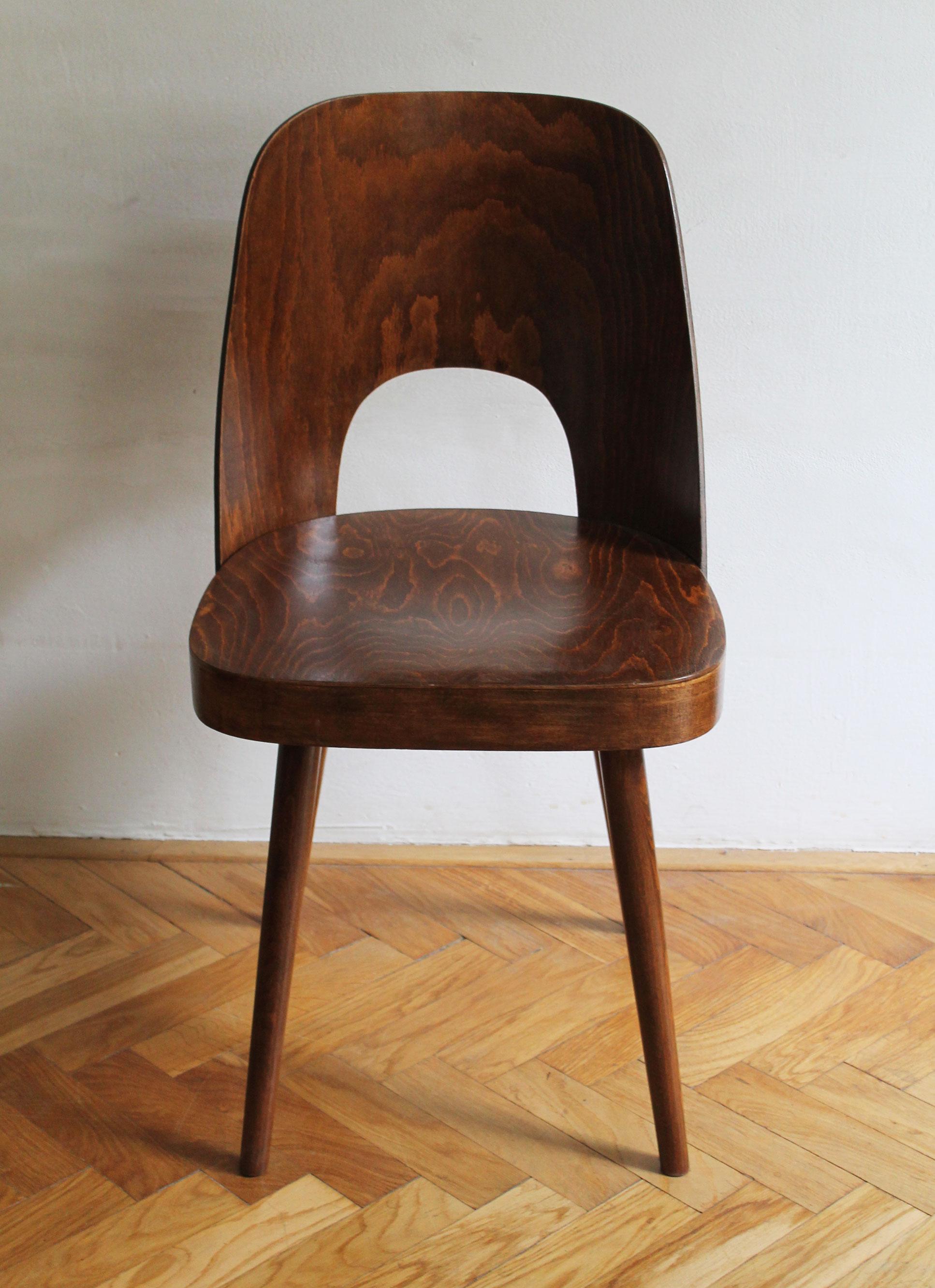 Czech Mid Century Dining Chair No.515 by Oswald Haerdtl for TON Company For Sale