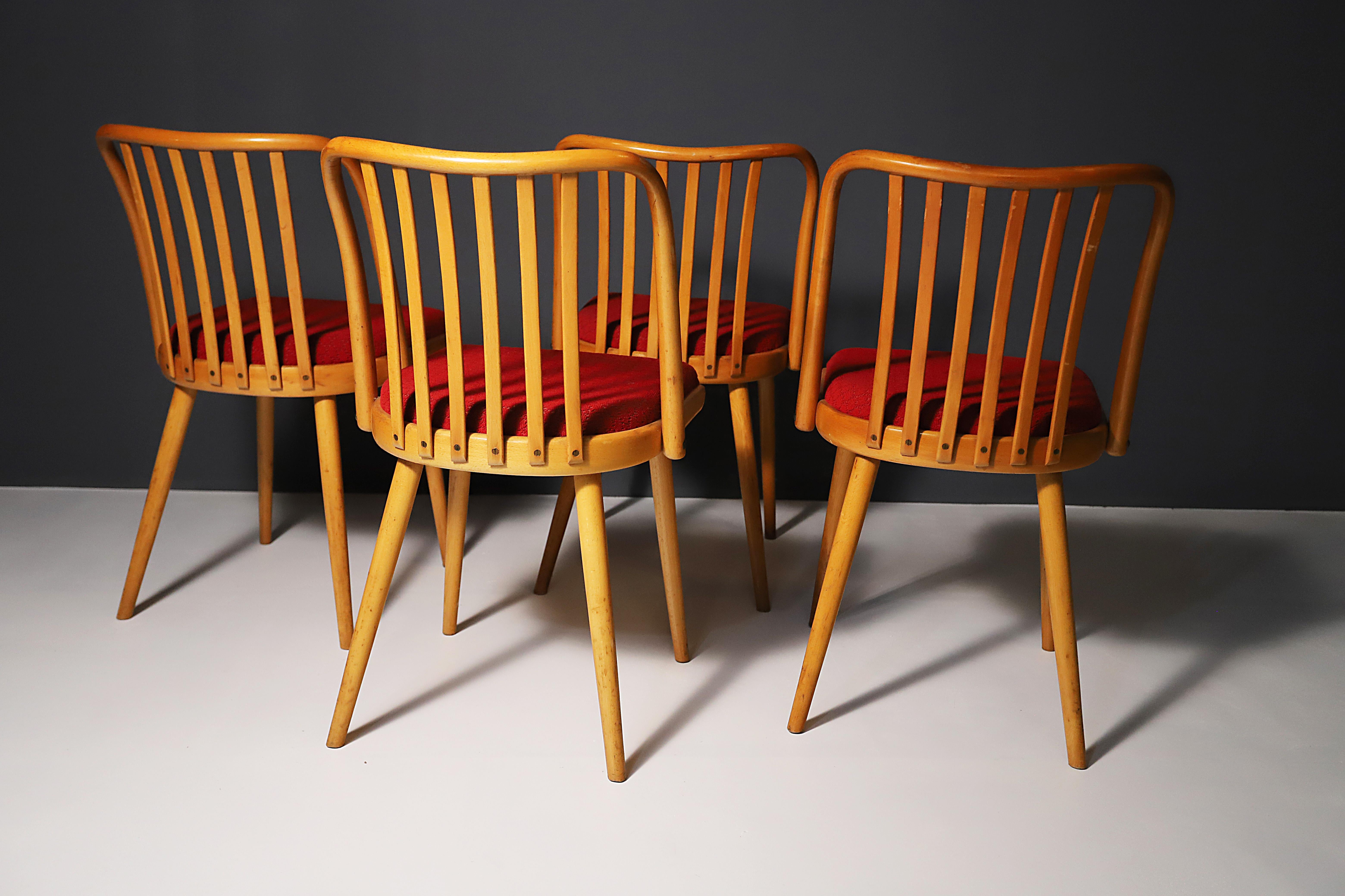 Chaises de salle à manger du milieu du siècle par Antonín Šuman, 1960, ensemble de 4 Bon état - En vente à Prague 8, CZ