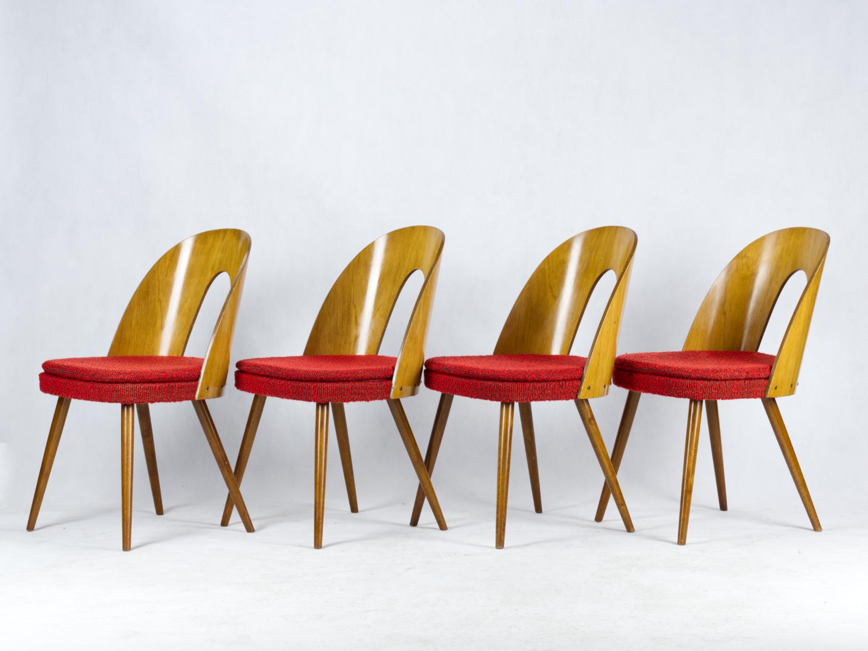 Tissu Chaises de salle à manger du milieu du siècle par Antonín Šuman pour Tatra Nabytok Np, 1960s en vente