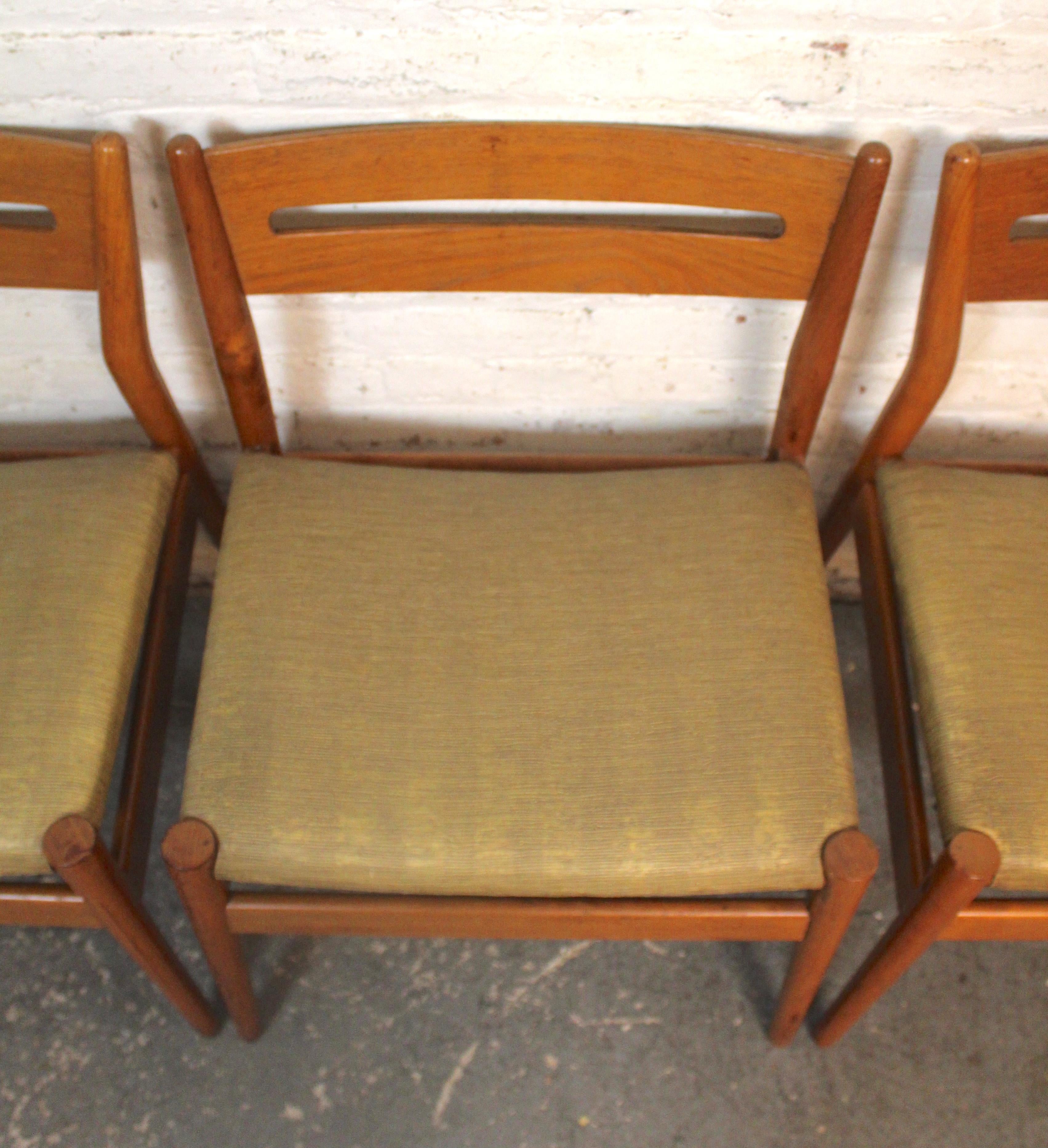 20th Century Mid-Century Dining Chairs by Grete Jalk for Sibast For Sale