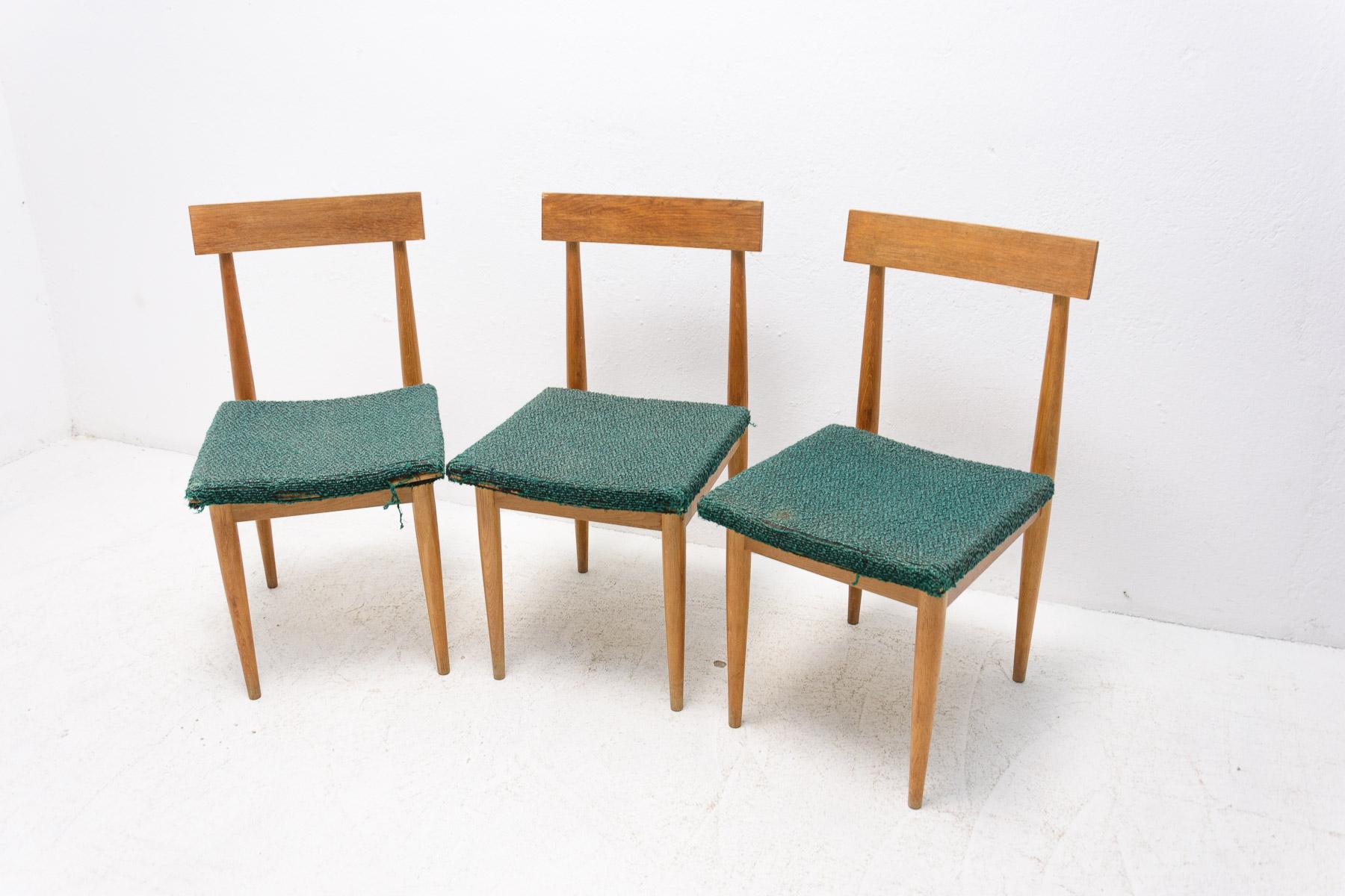 Mid Century Dining Chairs by Jitona, Czechoslovakia, 1970's, Set of 3 In Good Condition For Sale In Prague 8, CZ