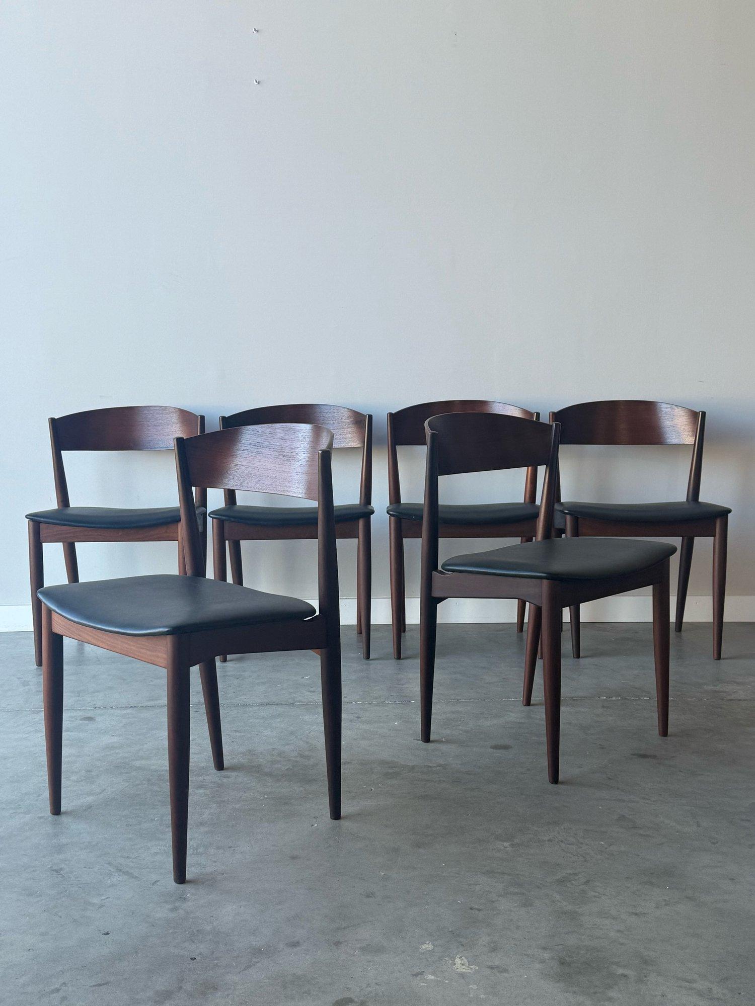 Mid-Century Dining Chairs by Jydsk Møbelindustri Skanderborg In Good Condition For Sale In Raleigh, NC