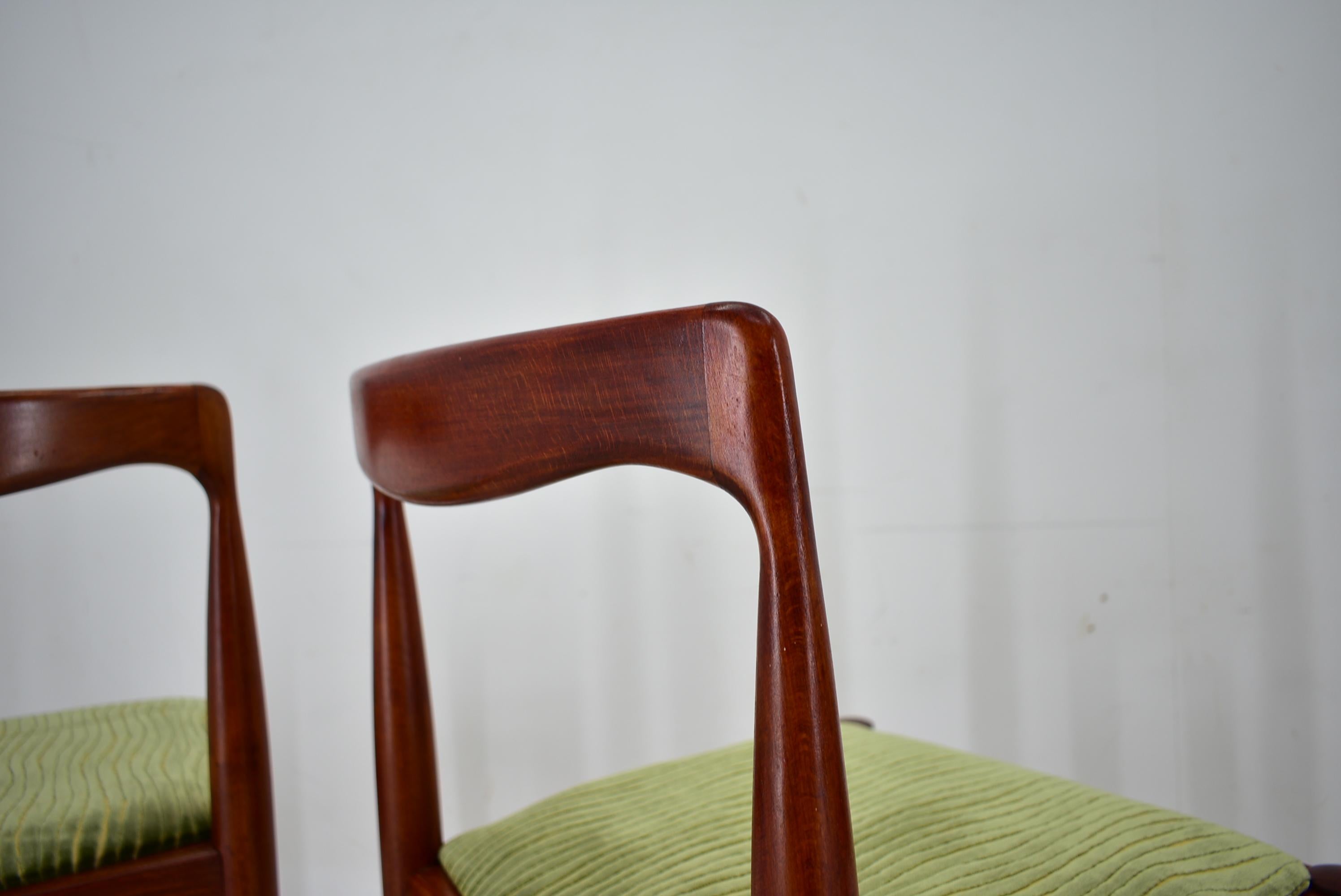Mid-Century Dining Chairs by Karel Vyčítal, 1960's For Sale 11