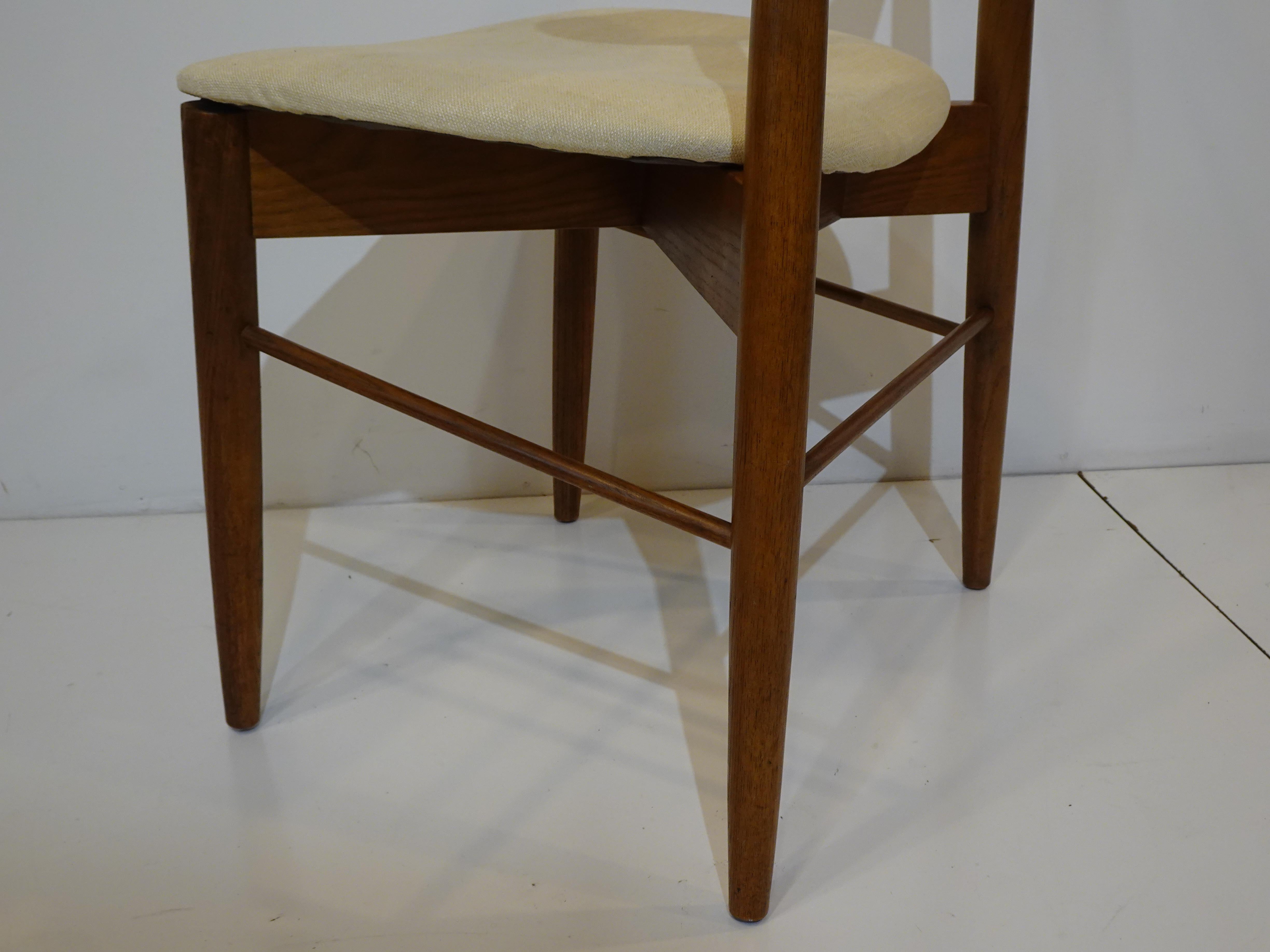 Mid-Century Dining Chairs by Paul Browning for Stanley 1