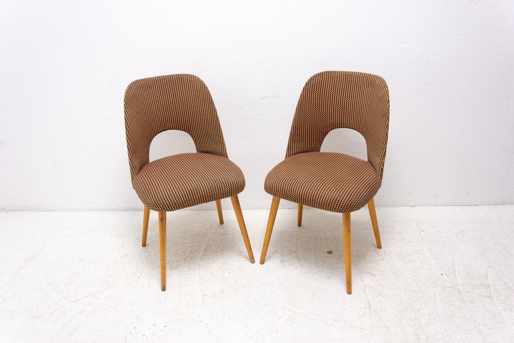 Mid-Century Modern  Mid century dining chairs by Radomír Hofman, 1960´s, set of 2 For Sale