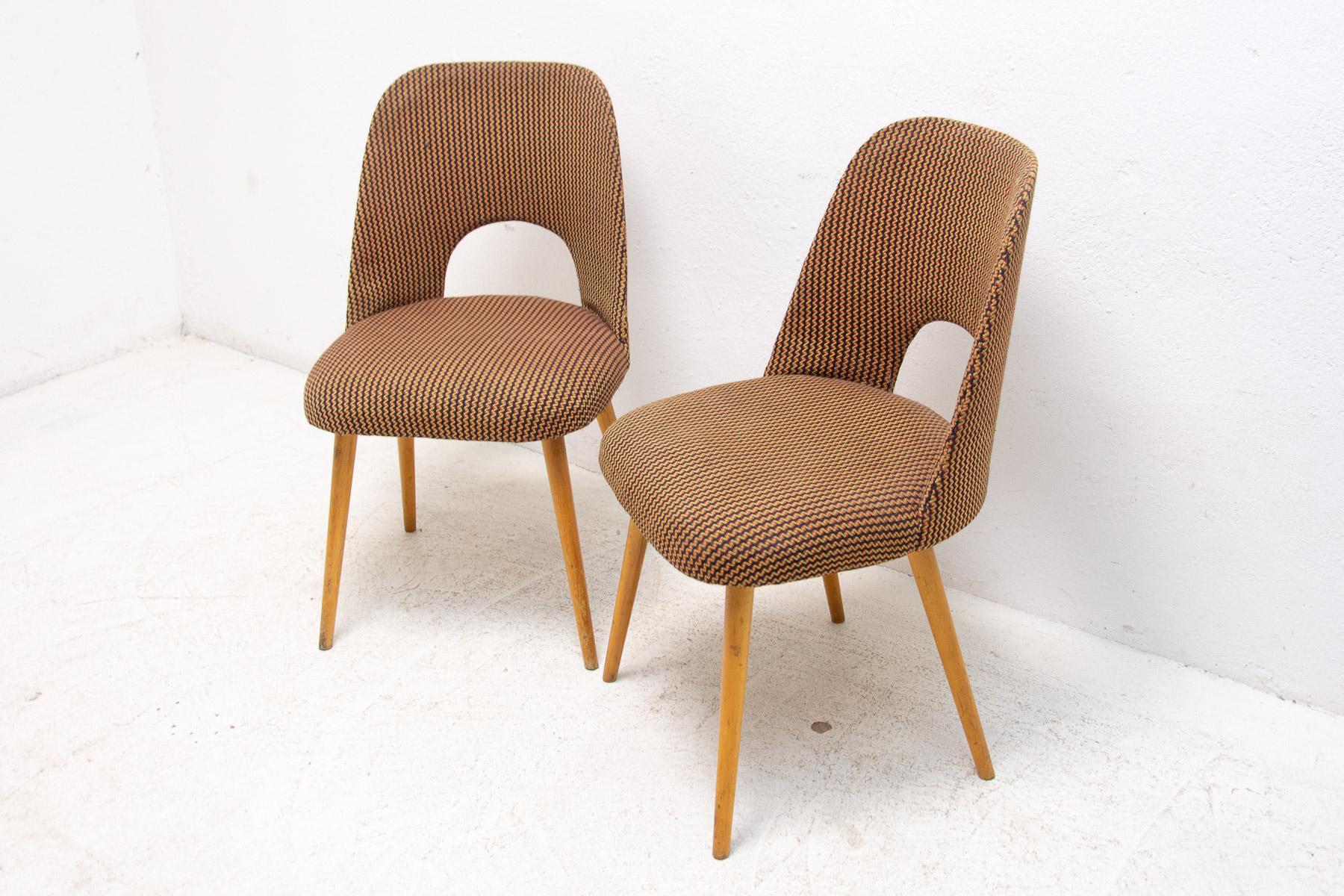 20th Century  Mid century dining chairs by Radomír Hofman, 1960´s, set of 2 For Sale