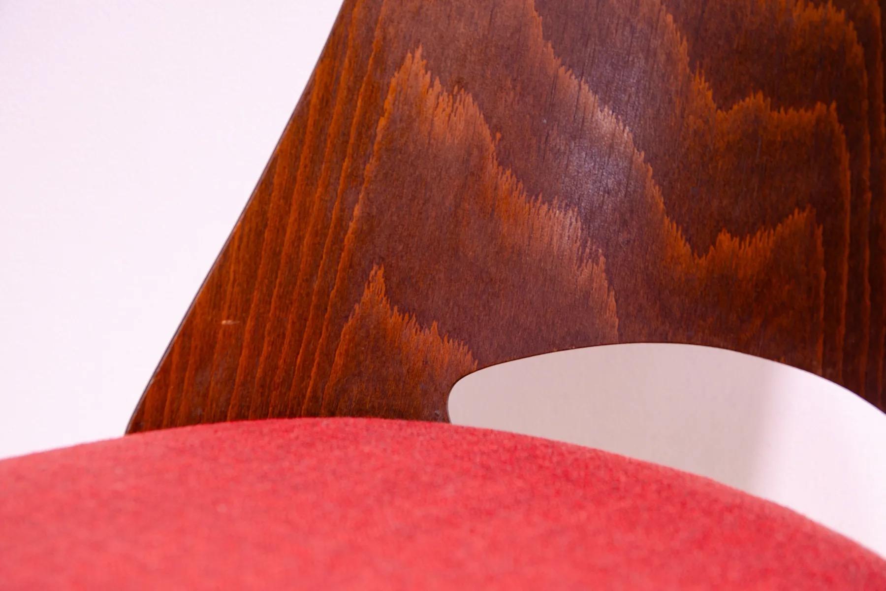 Sillas de comedor Mid Century de Radomír Hofman, años 60, set de 4 Moderno de mediados de siglo en venta