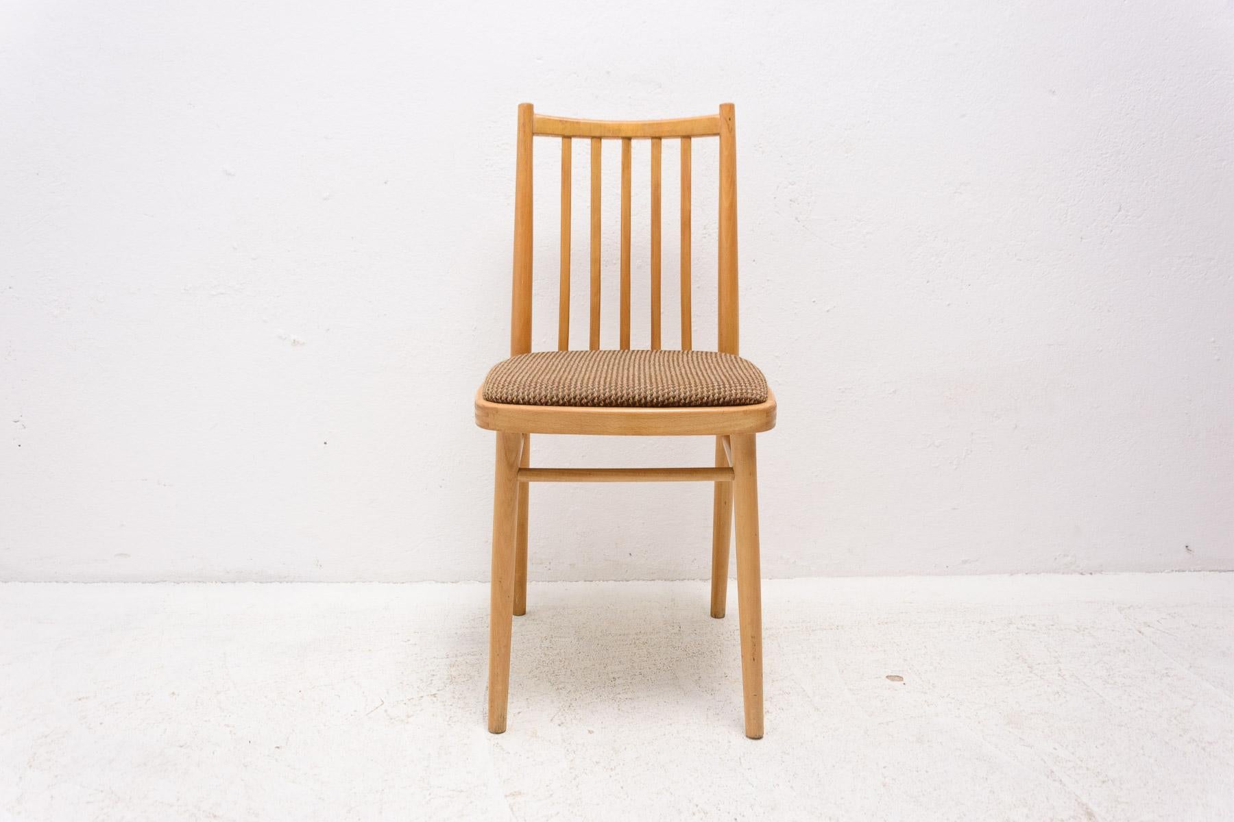 Mid Century Dining Chairs by Tatra Nabytok, Czechoslovakia, 1960´s, Set of 2 For Sale 1