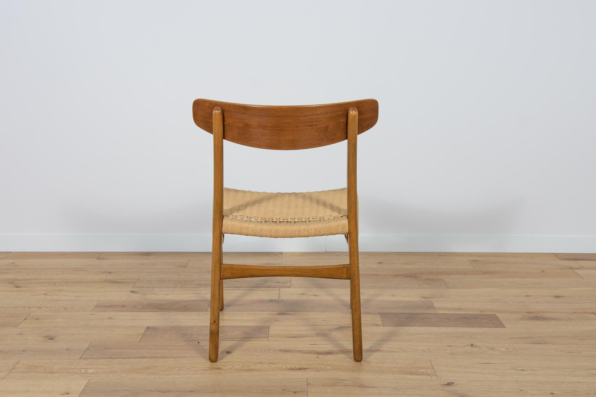 Mid Century Dining Chairs CH23  by Hans J. Wegner for Carl Hansen & Søn. For Sale 6