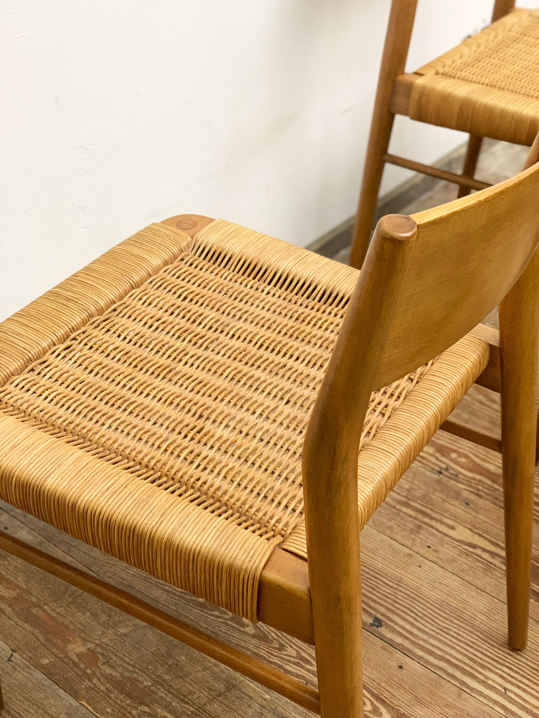 Mid-Century Dining Chairs in Cherry Wood and Rattan Mesh by Georg Leowald For Sale 6