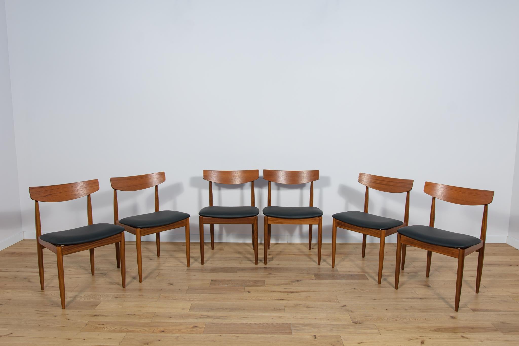 Esszimmerstühle aus Teakholz von Ib Kofod Larsen für G-Plan aus der Mitte des Jahrhunderts, 1960er Jahre. (Holzarbeit)