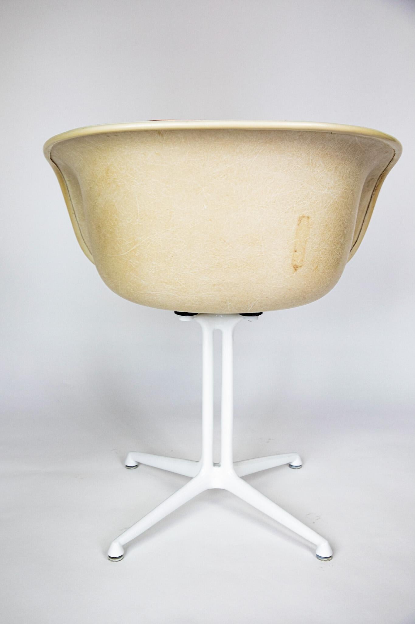 Mid Century Dining Chair La Fonda by Eames for Vitra, Orange, Fiberglass, 1960s 5