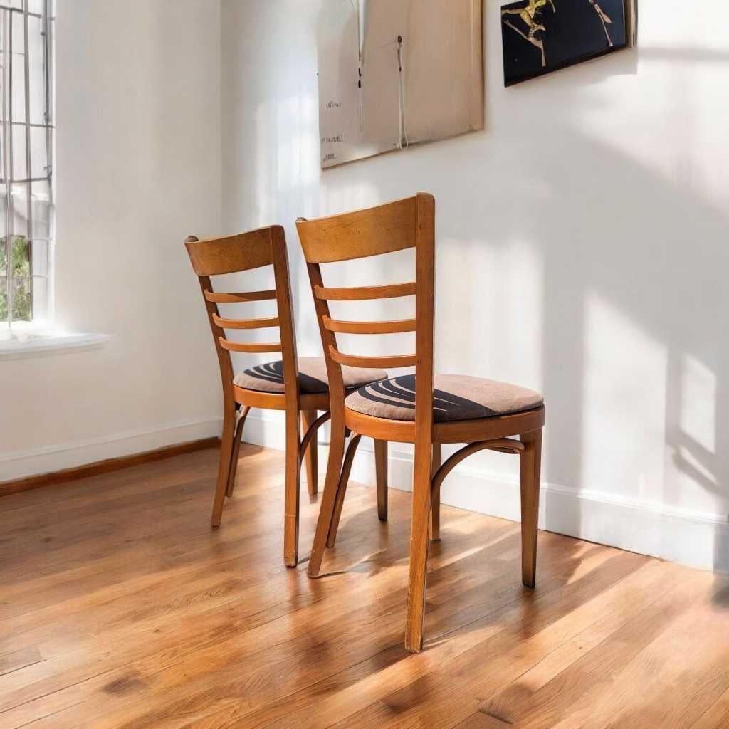 20ième siècle Mid-Century Dining Chairs, Pair – Bentwood, Wood Frame, Thonet, c. 1930s en vente