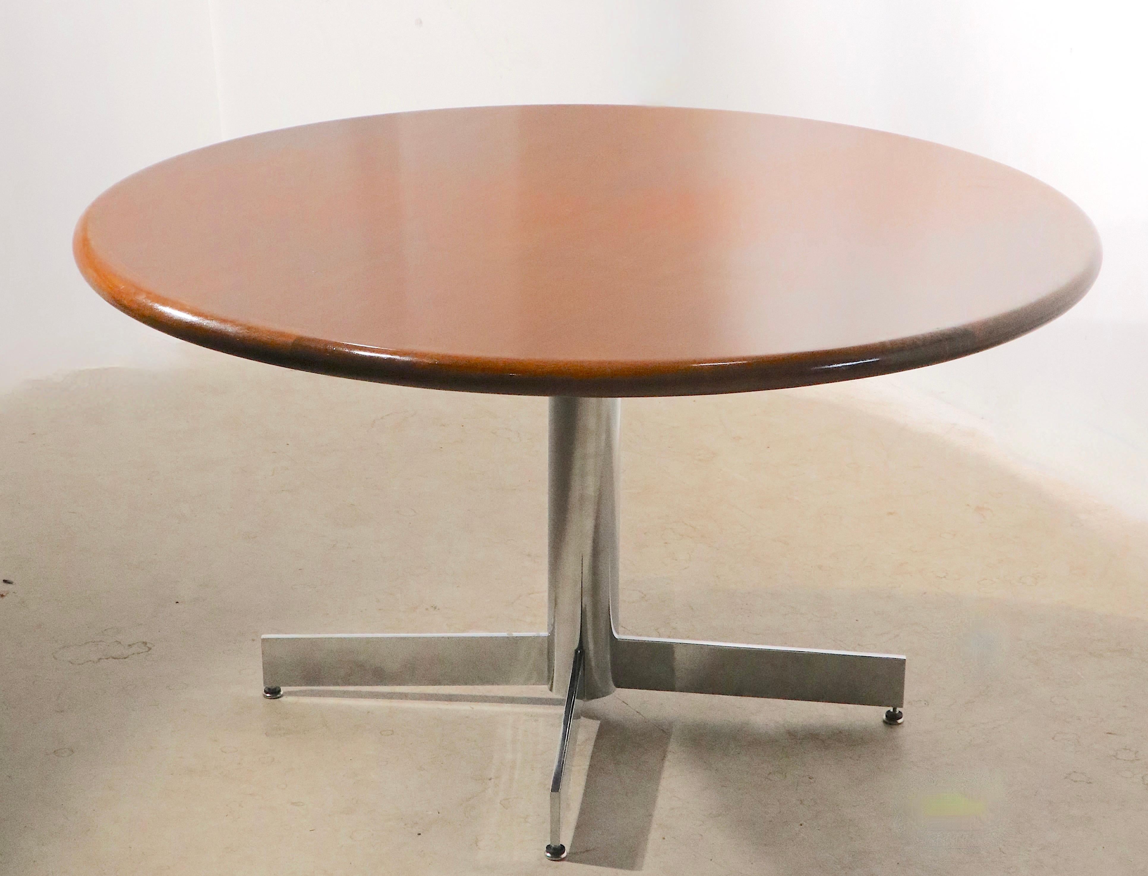 Mid Century Dining Conference Table with Round Solid Walnut Top on Chrome Base In Good Condition For Sale In New York, NY