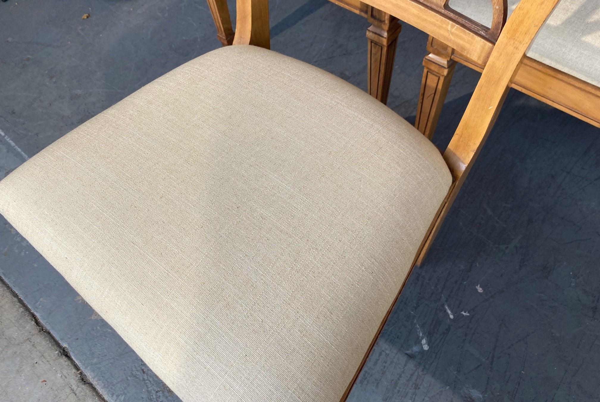 Juego de 6 sillas de comedor de mediados de siglo en venta 4