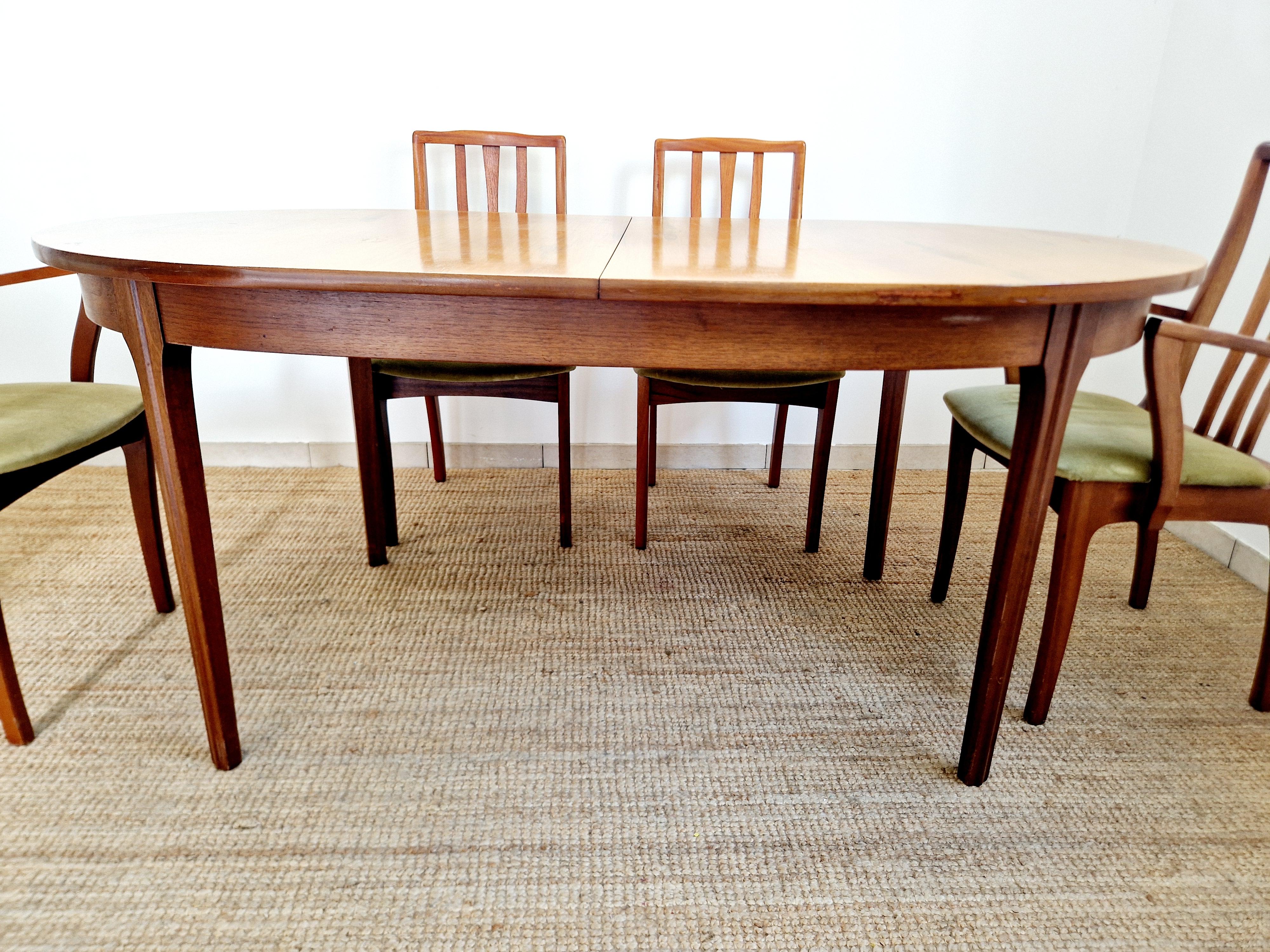 Mid Century Dining Table and 6 Chairs S Form For Sale 2