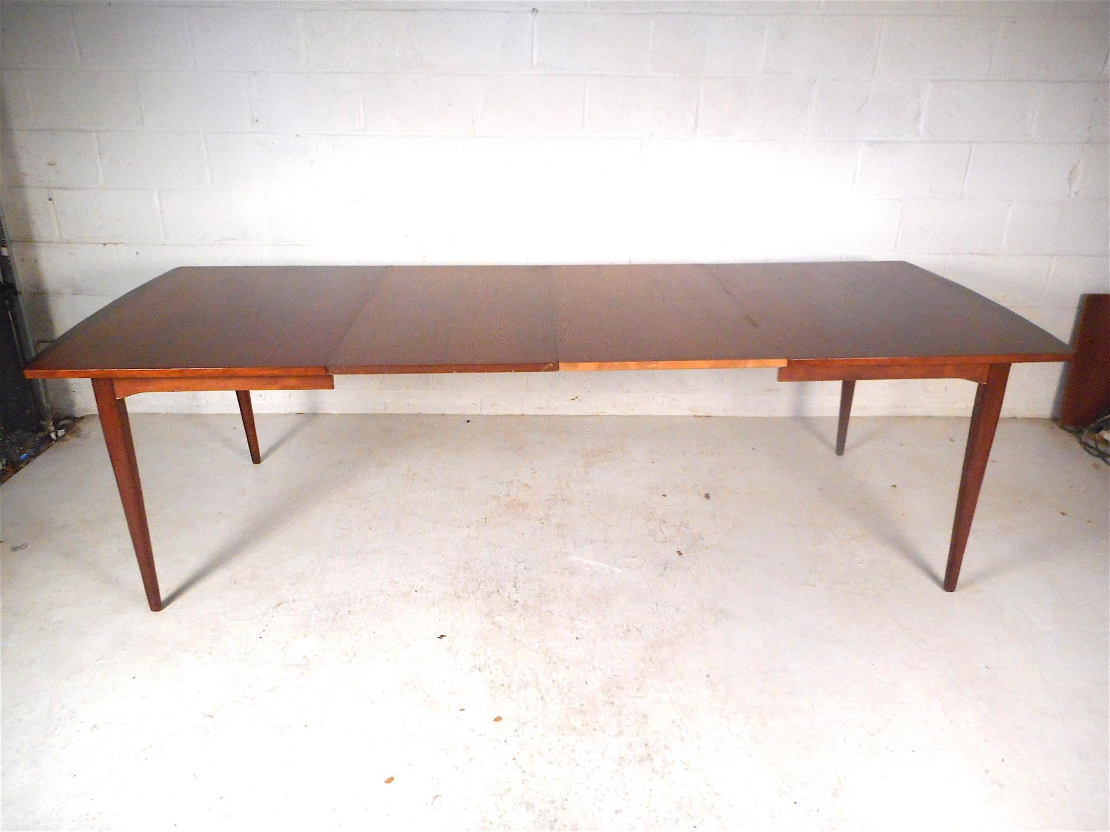 American Midcentury Dining Table by Drexel