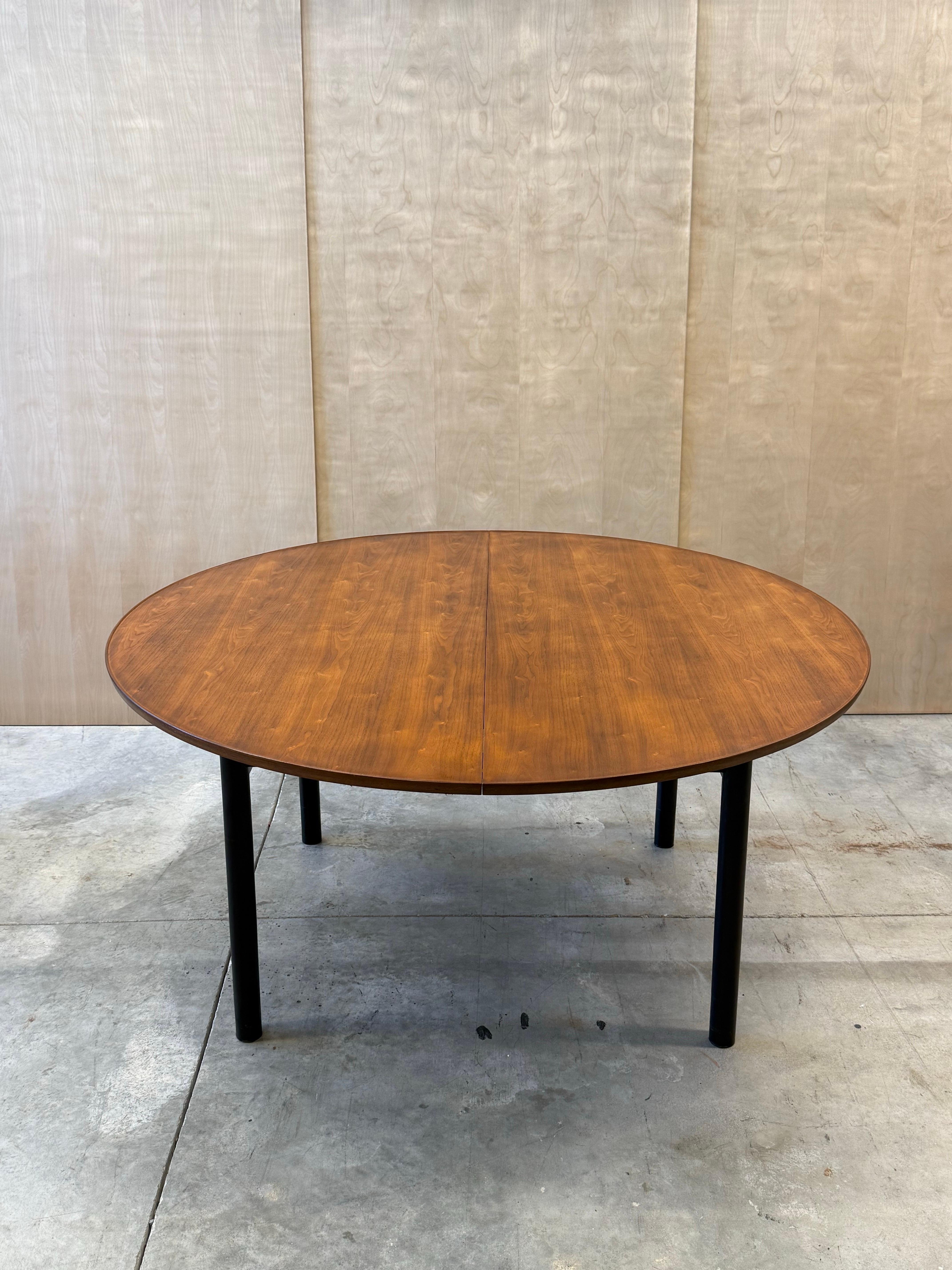 Mesa de comedor de mediados de siglo de Edward Wormley para Dunbar en venta 4