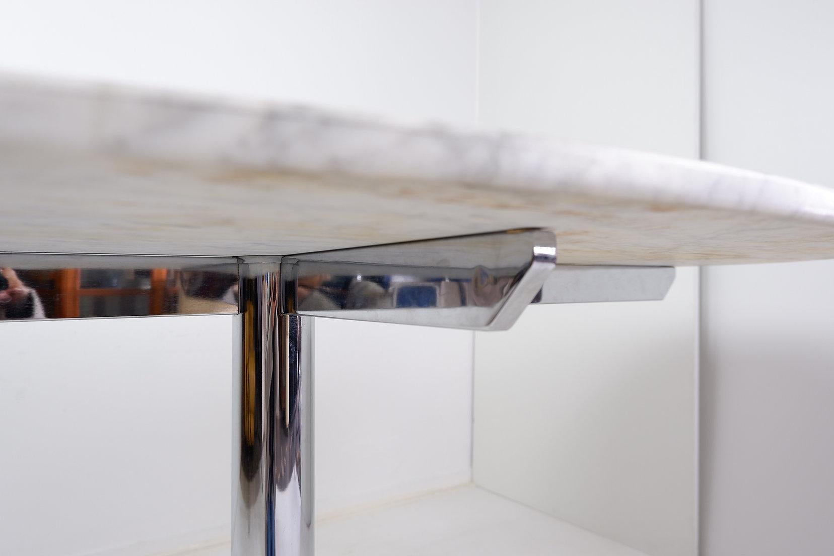 20ième siècle Table de salle à manger du milieu du siècle par Florence Knoll pour Roche Bobois - années 1960 en vente