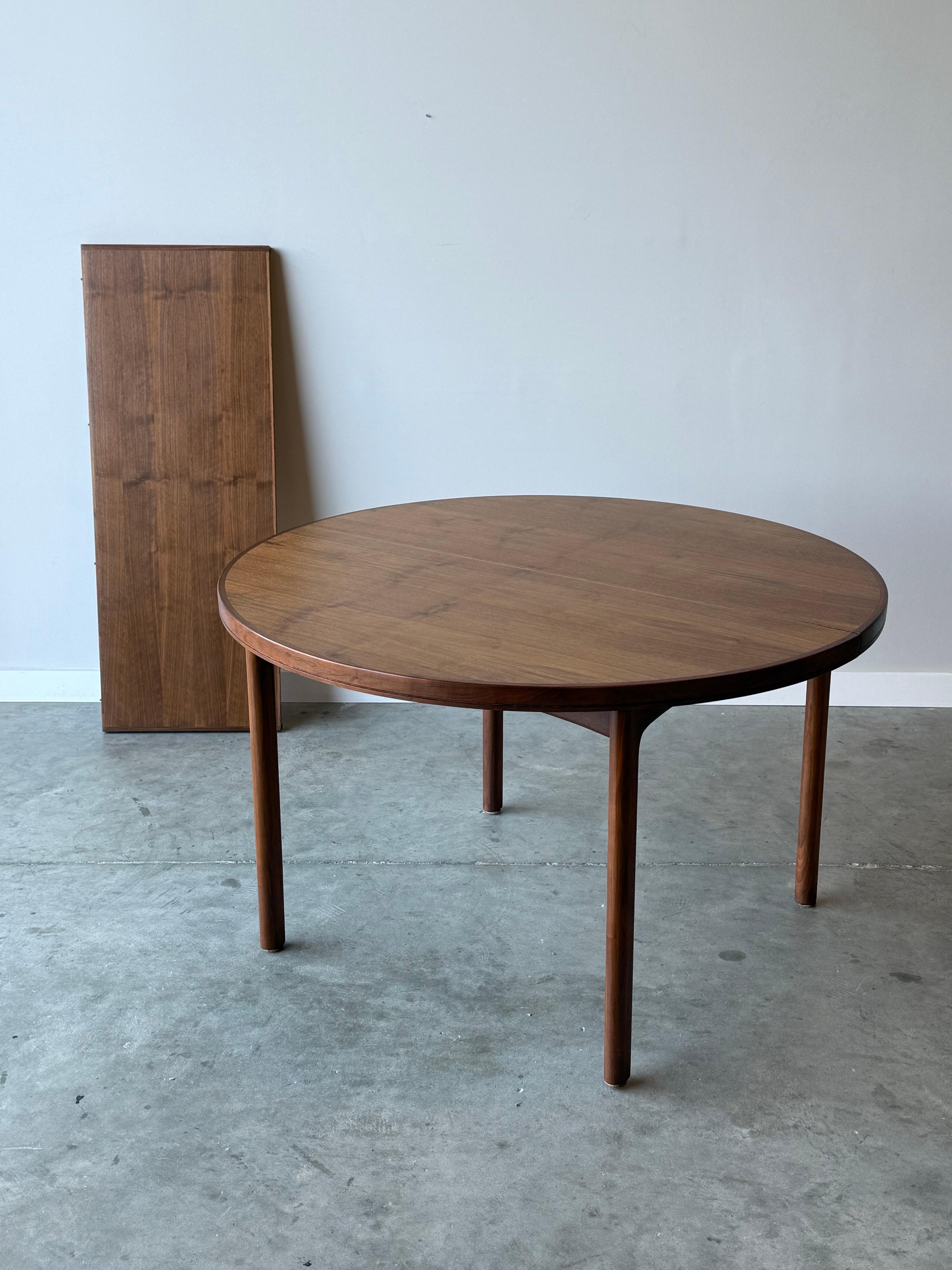 Mid-Century Modern Mid-Century Dining Table by Folke Ohlsson for Dux