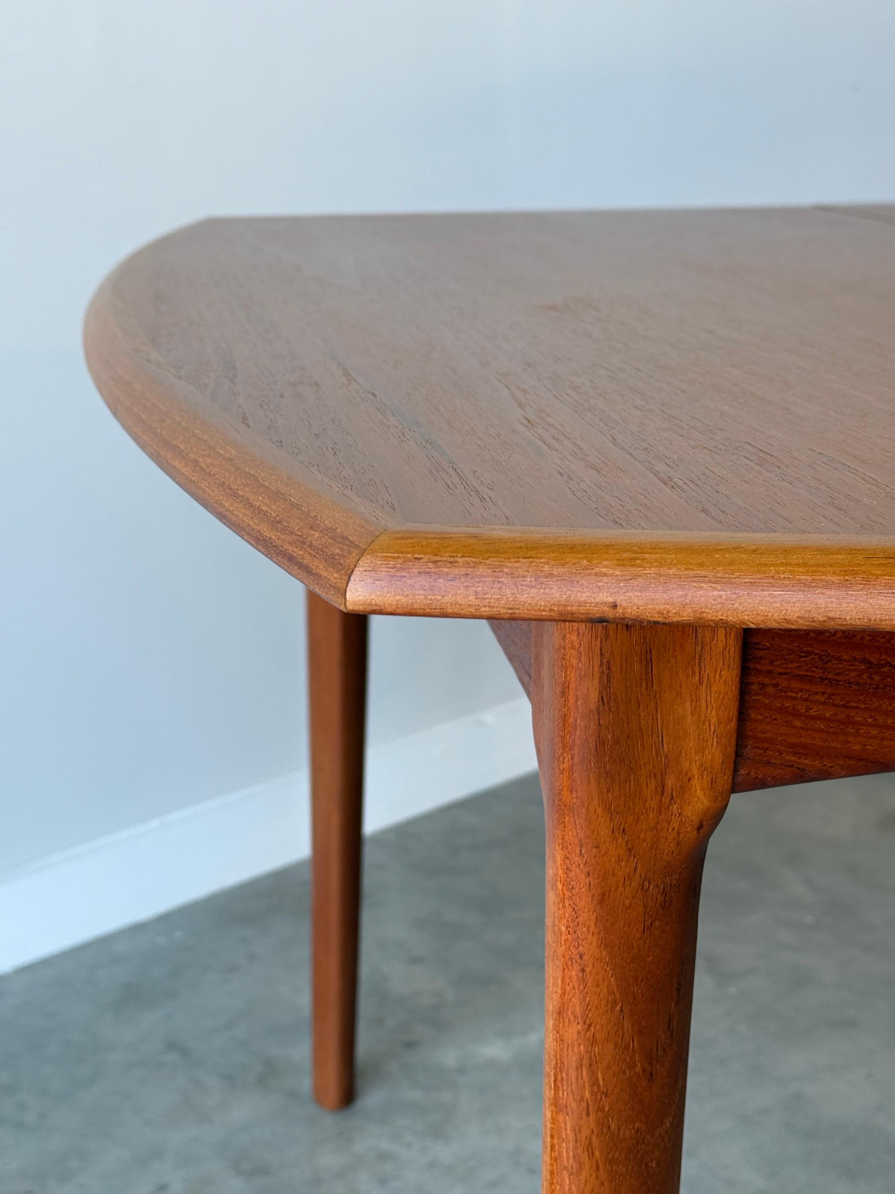 Mid-Century Dining Table by H.W. Klein for Bramin 3