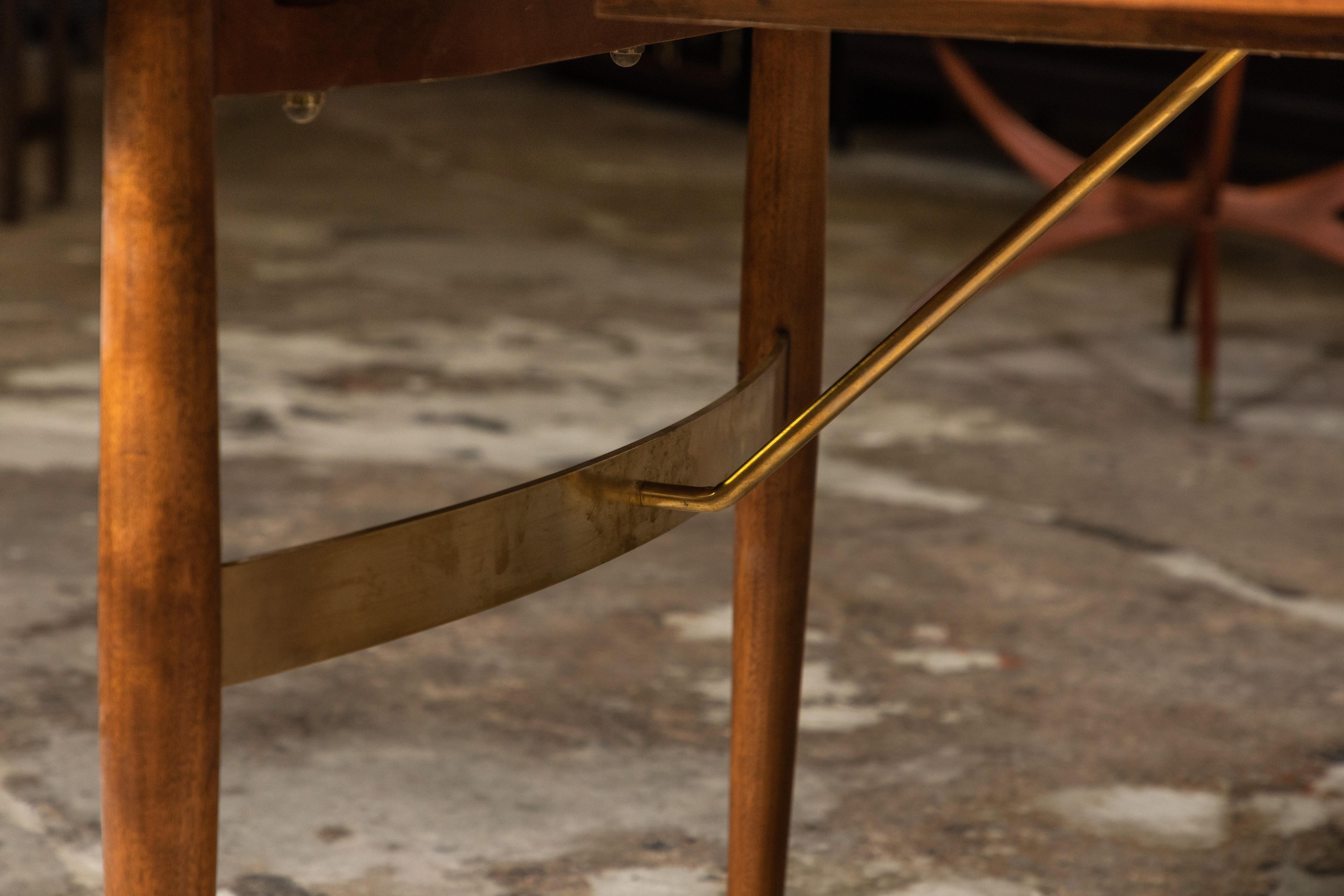 Midcentury Dining Table by Milo Baughman with Amazing Solid Brass Supports For Sale 3