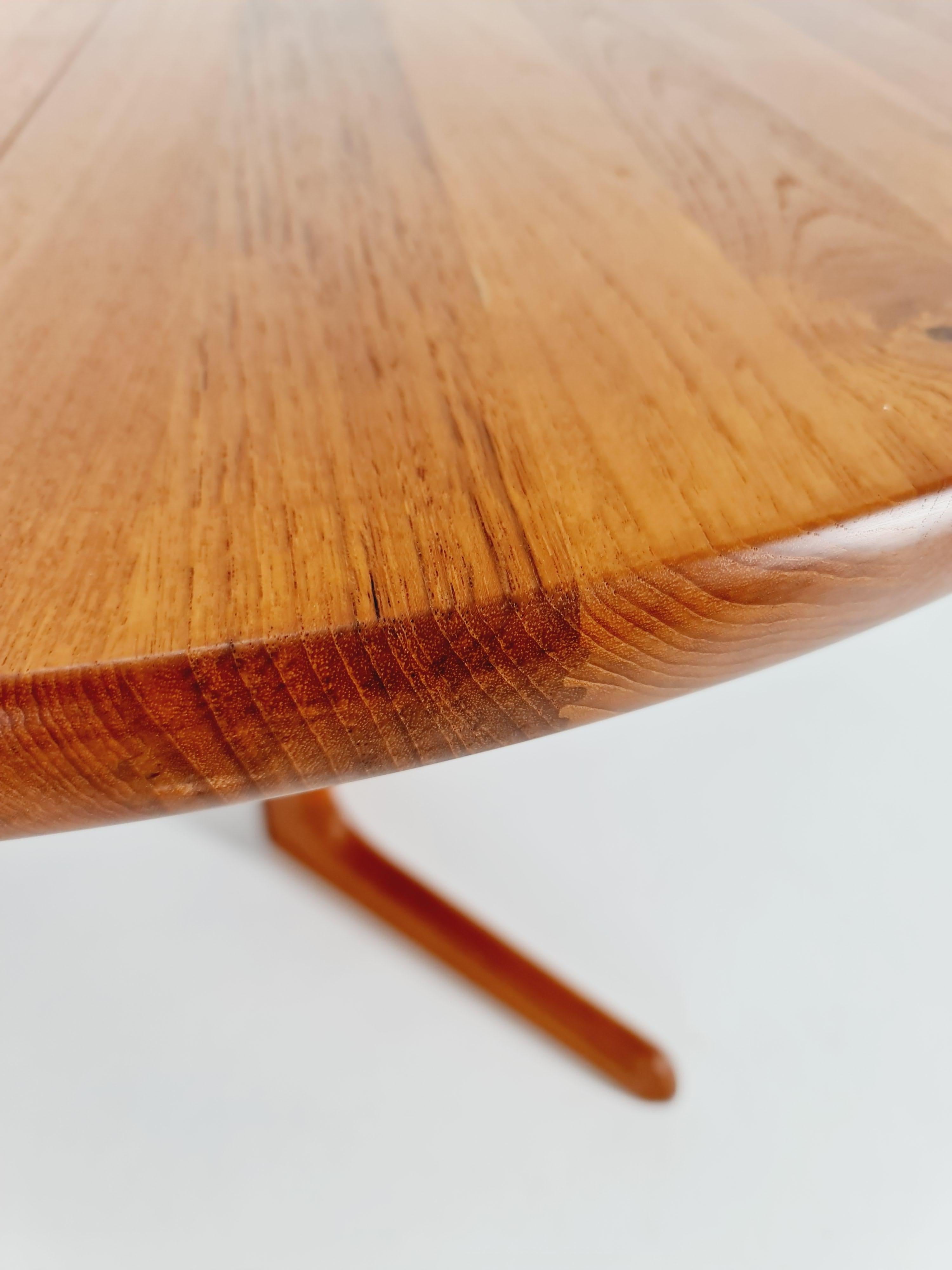 Mid Century Dining Table by Skovby MöbelFabrik A/S 1 from Denmark in 1970s For Sale 4