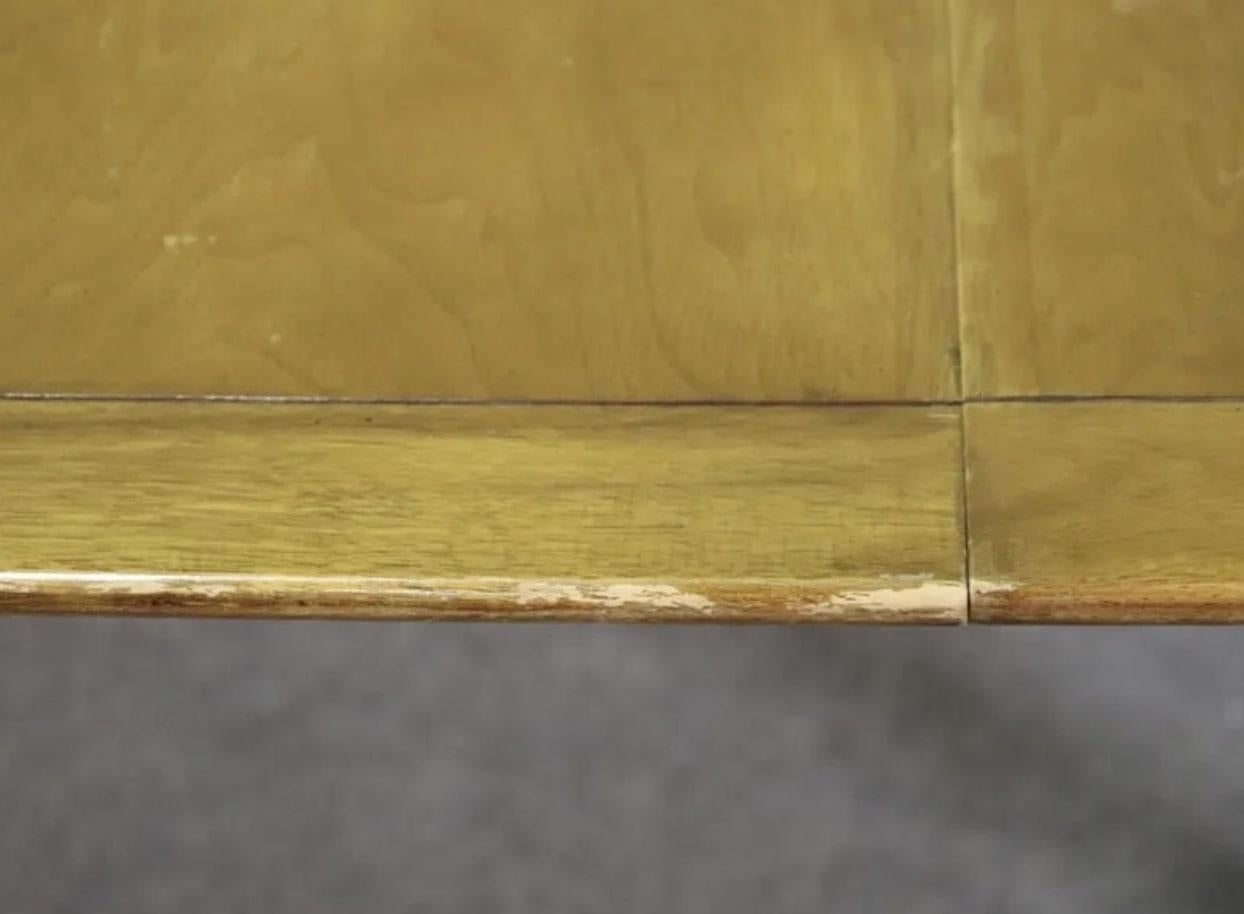 Table de salle à manger du milieu du siècle par Tomlinson Bon état - En vente à Brooklyn, NY