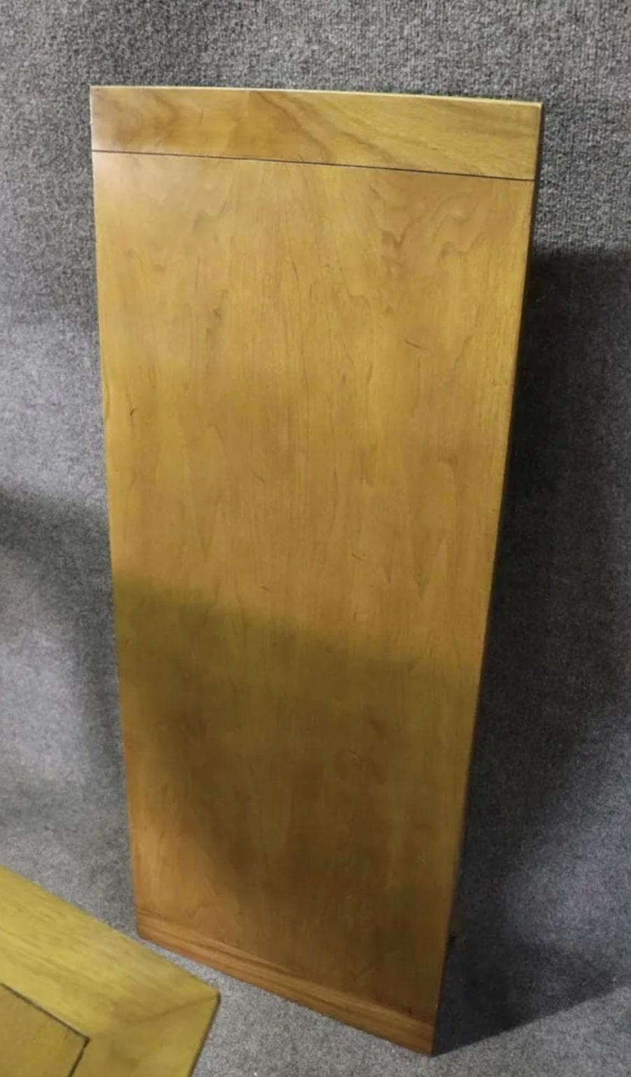 Table de salle à manger du milieu du siècle par Tomlinson en vente 2