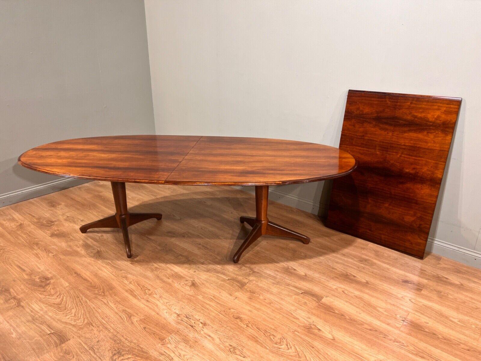 Mid Century Dining Table Extending by McIntosh 1960s In Good Condition In Potters Bar, GB